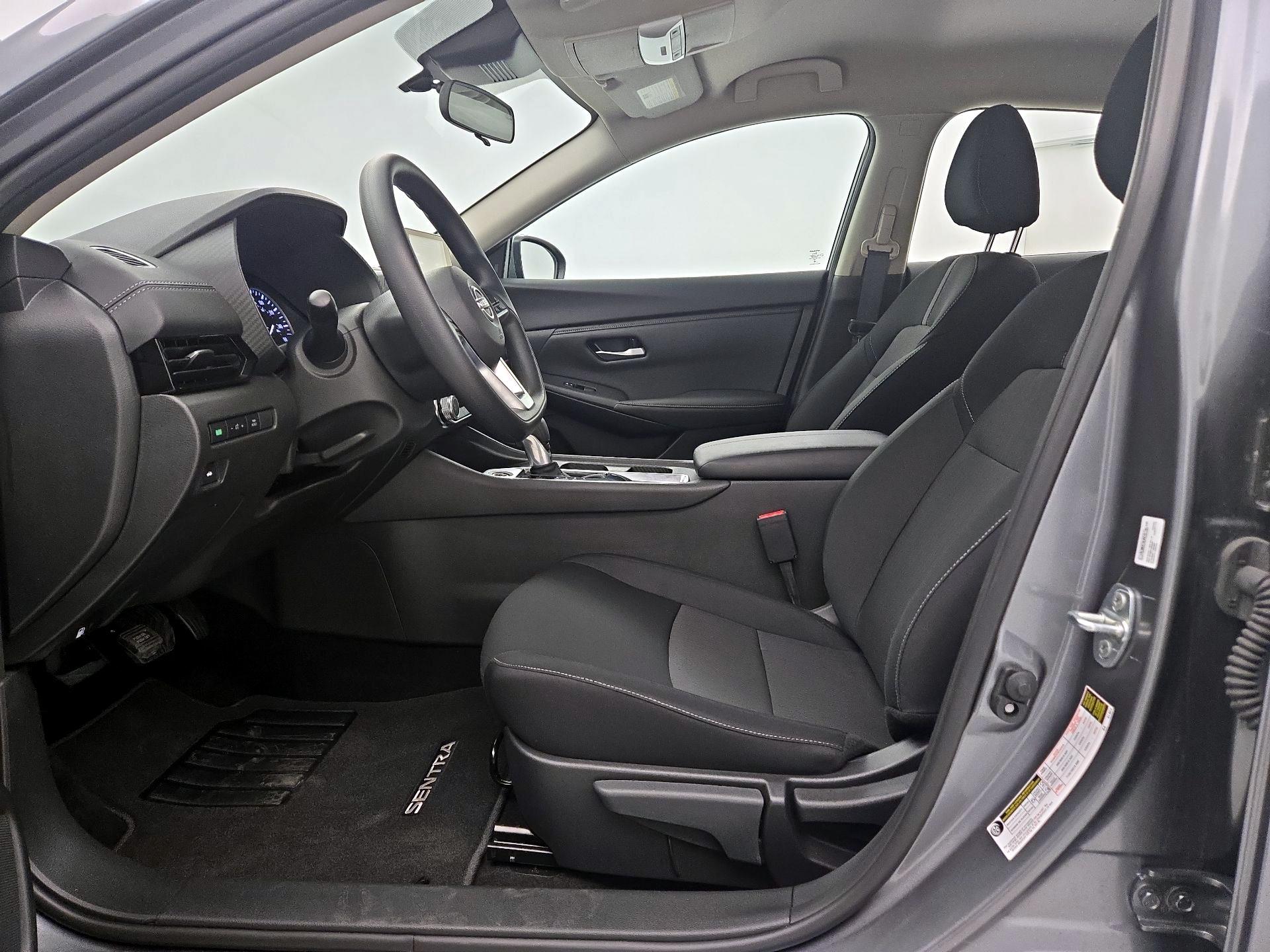 Thumbnail: 2025 Nissan Sentra - 11