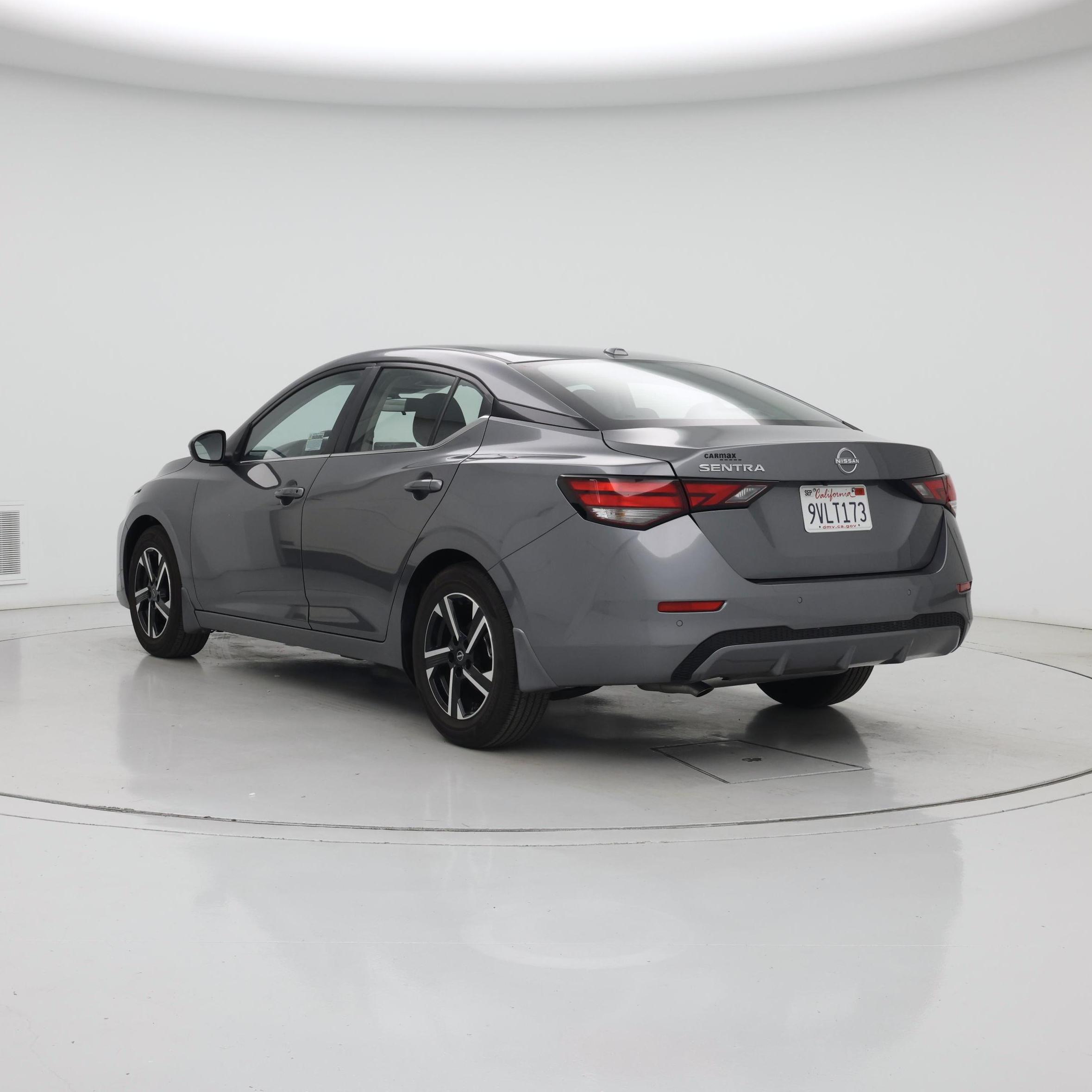 Thumbnail: 2025 Nissan Sentra - 2