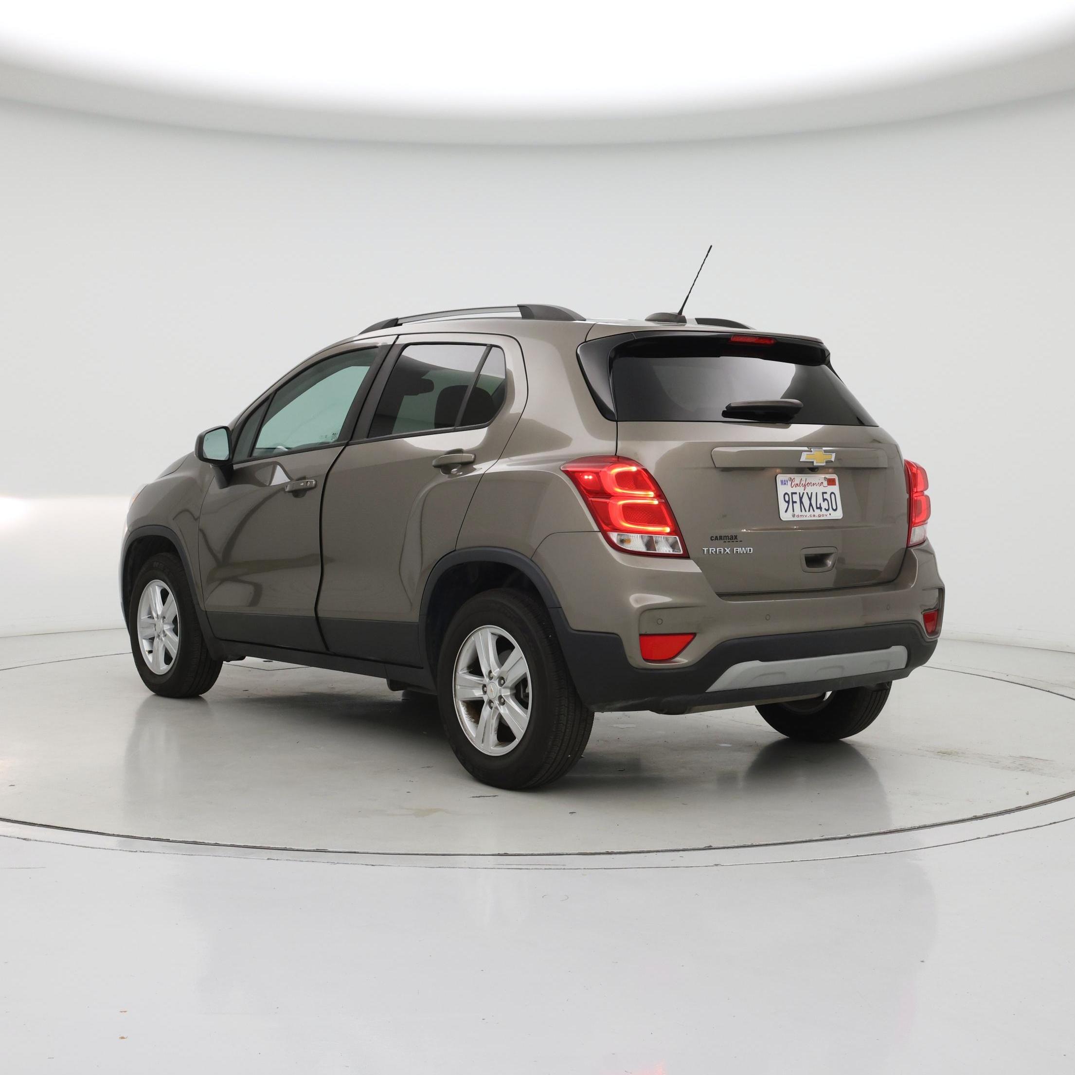 Thumbnail: 2022 Chevrolet Trax - 2