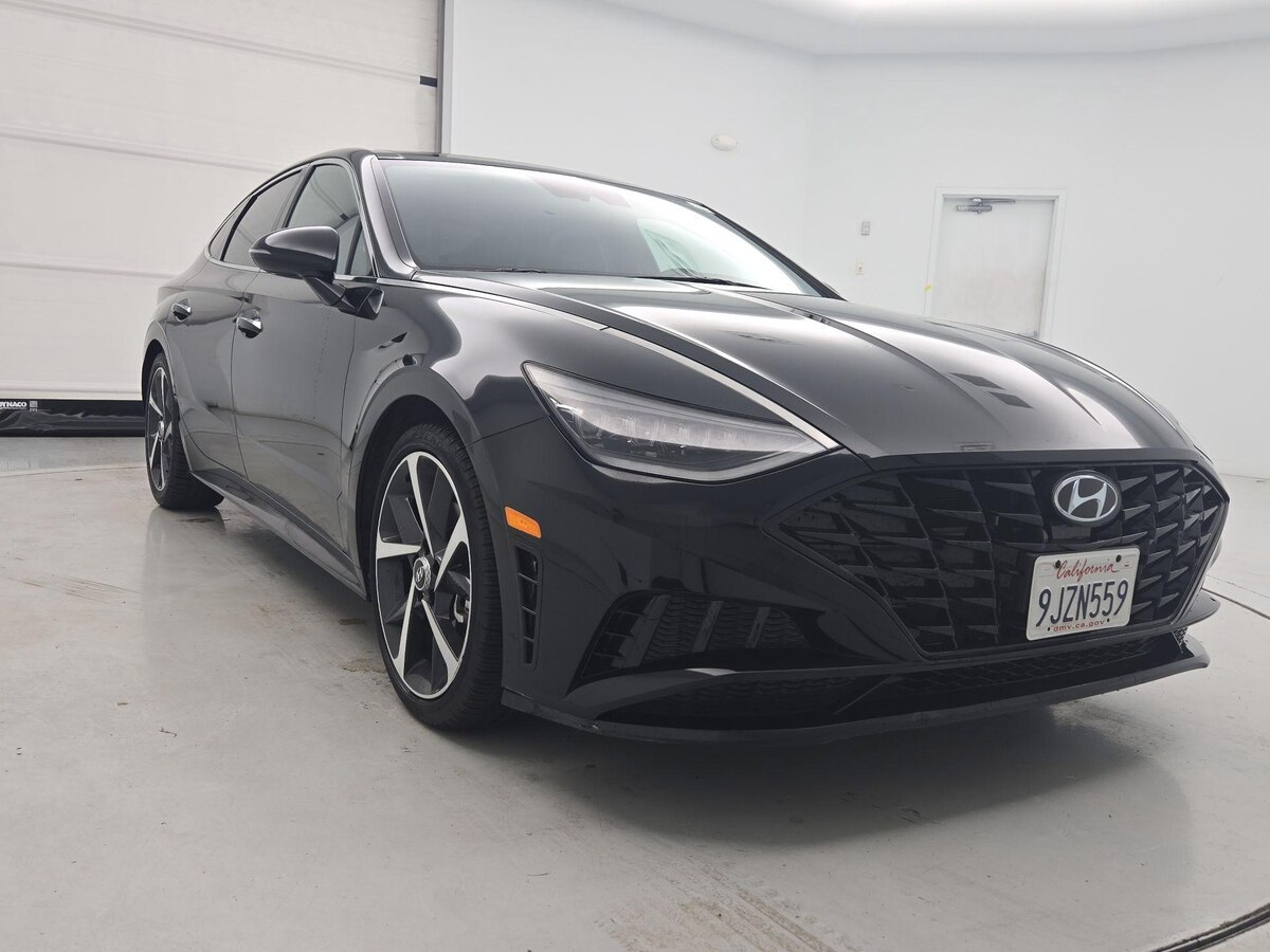 Featured vehicle