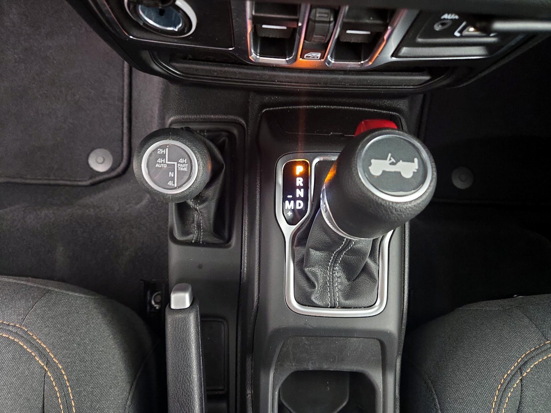 Thumbnail: 2025 Jeep Wrangler - 15