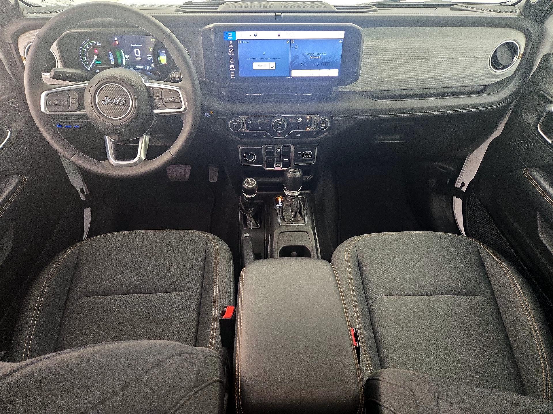 Thumbnail: 2025 Jeep Wrangler - 9