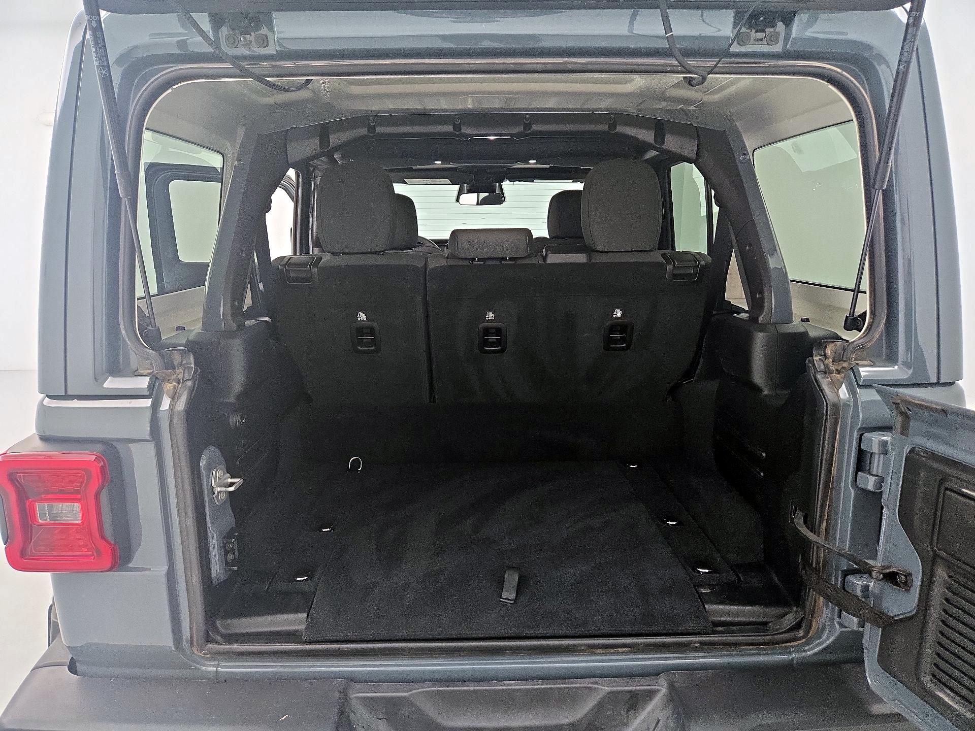 Thumbnail: 2025 Jeep Wrangler - 20