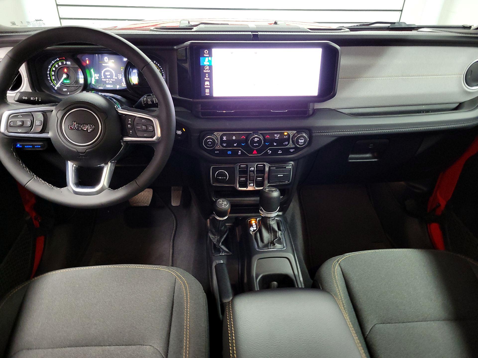 Thumbnail: 2025 Jeep Wrangler - 9