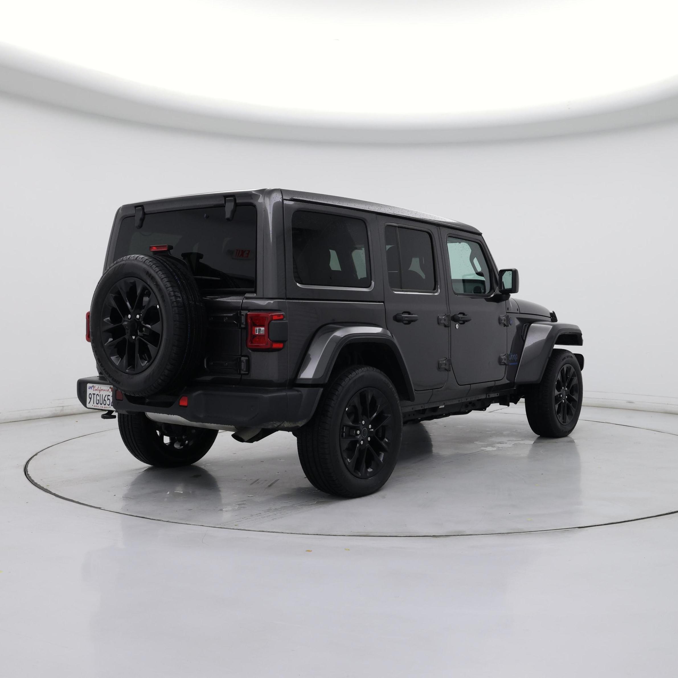 Thumbnail: 2025 Jeep Wrangler - 8