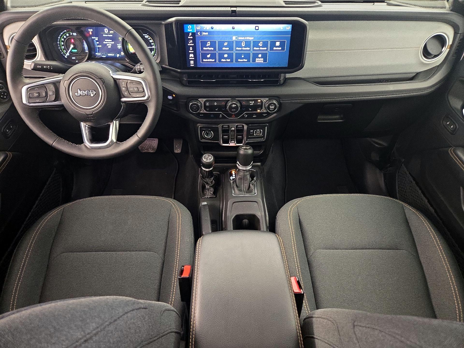 Thumbnail: 2025 Jeep Wrangler - 9