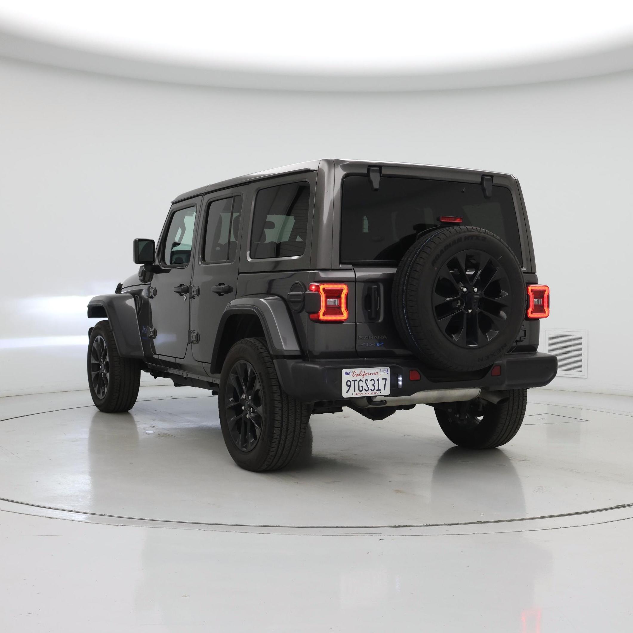 Thumbnail: 2025 Jeep Wrangler - 2