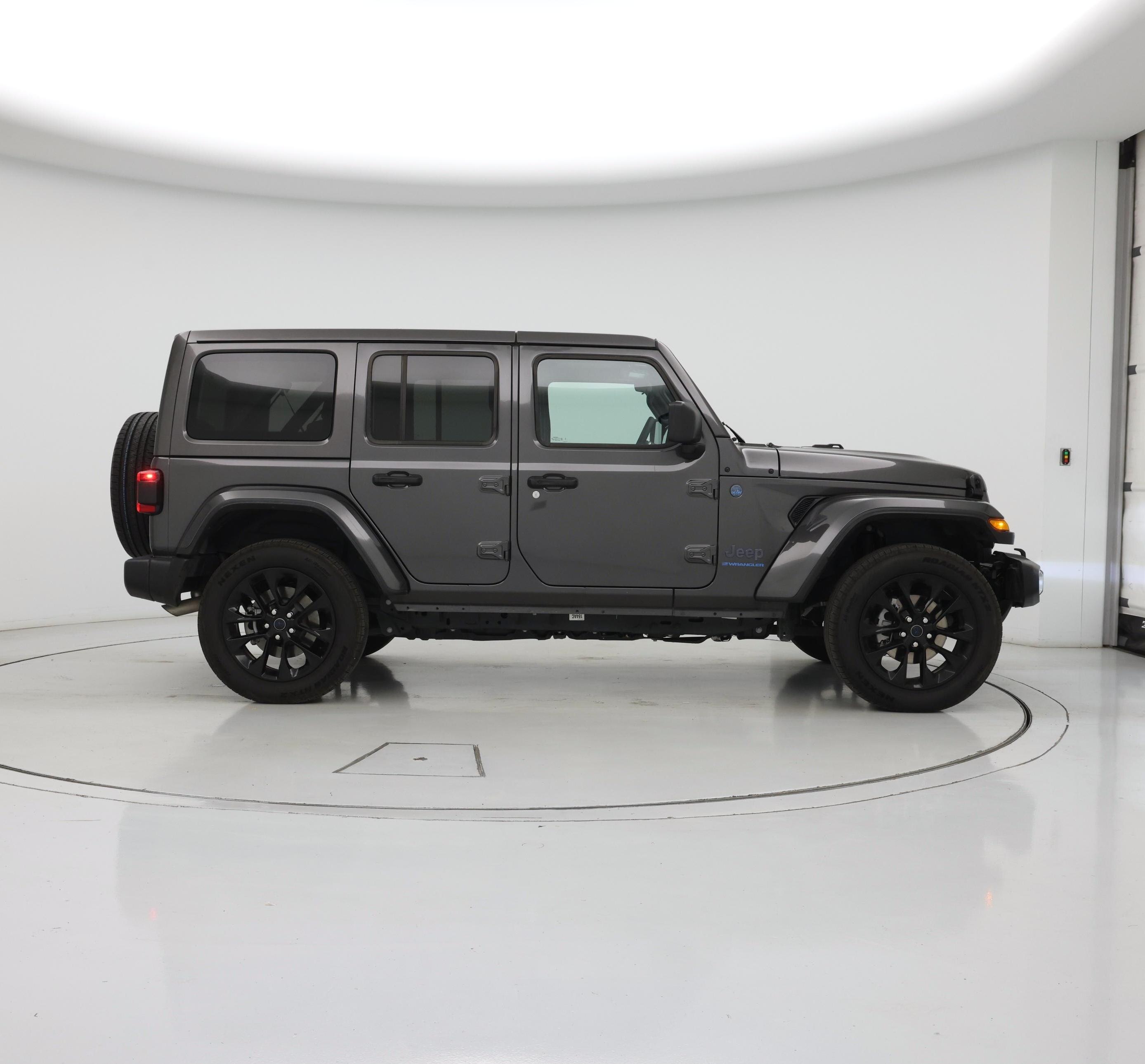 Thumbnail: 2025 Jeep Wrangler - 7