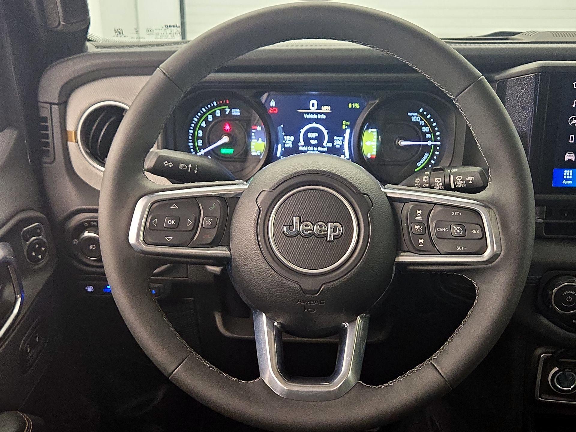 Thumbnail: 2025 Jeep Wrangler - 10