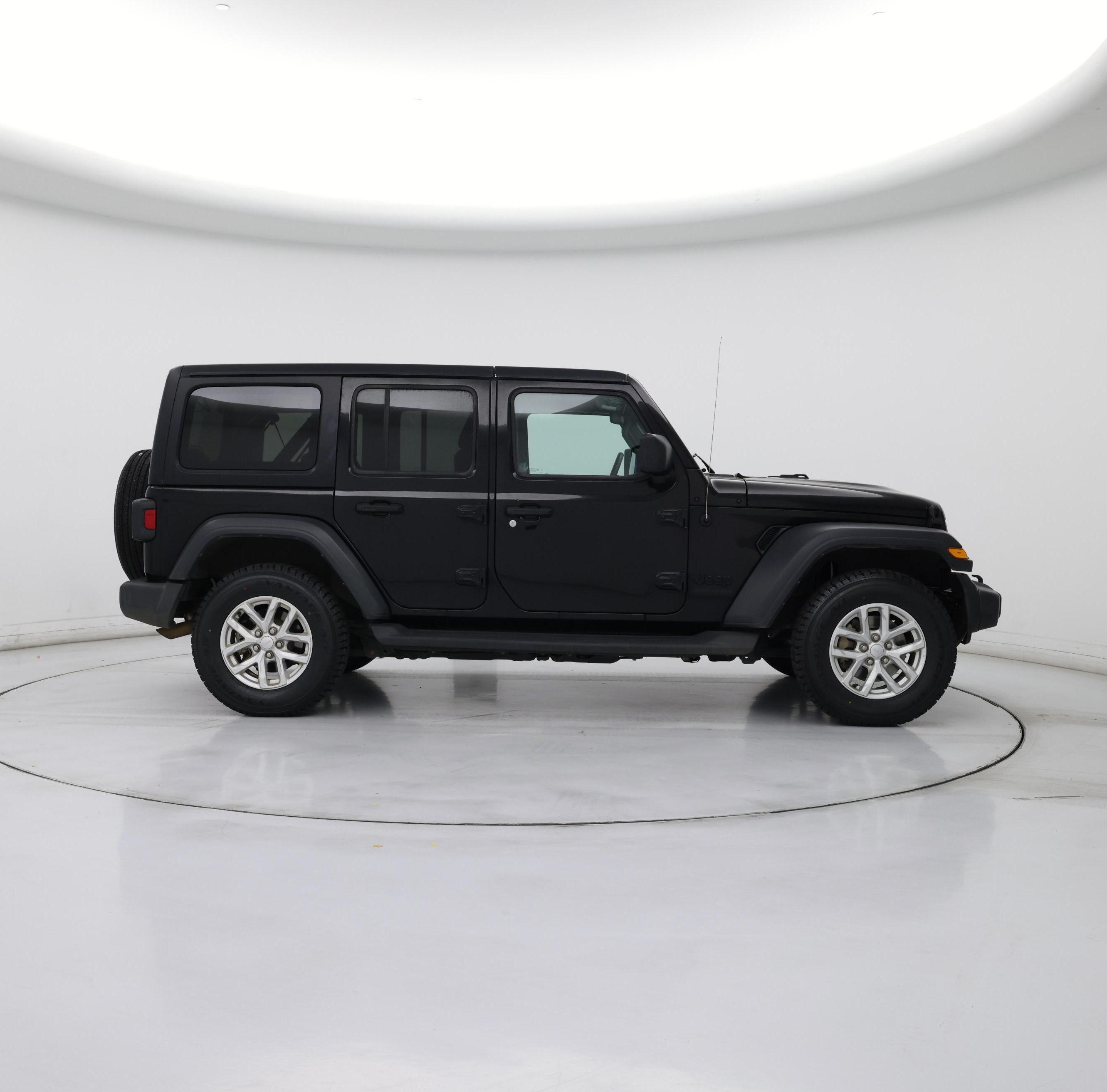 Thumbnail: 2023 Jeep Wrangler - 7