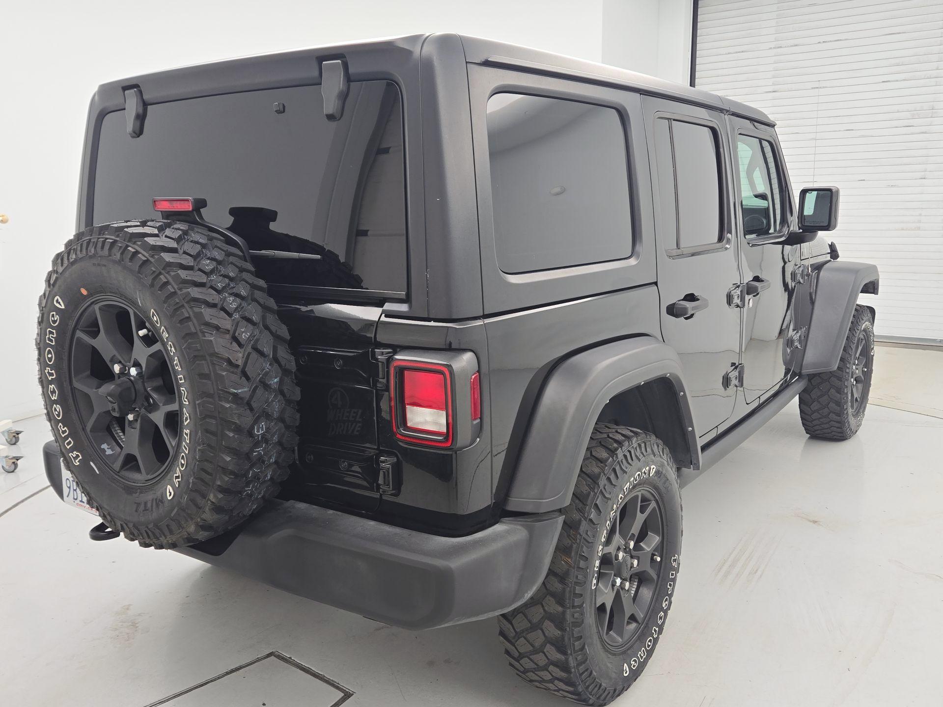 Thumbnail: 2022 Jeep Wrangler - 5