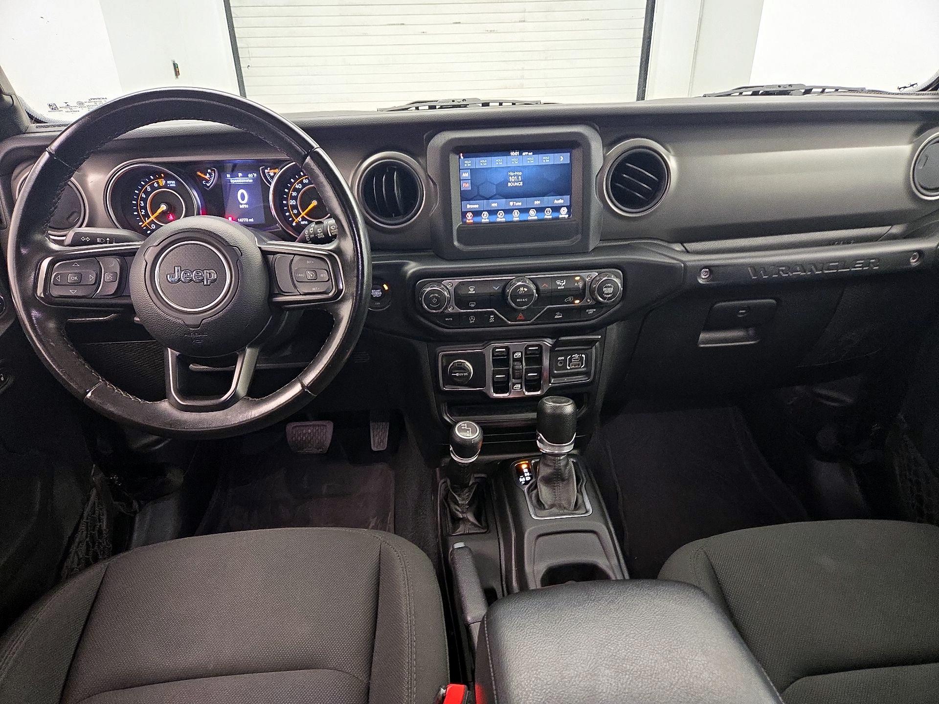 Thumbnail: 2022 Jeep Wrangler - 8