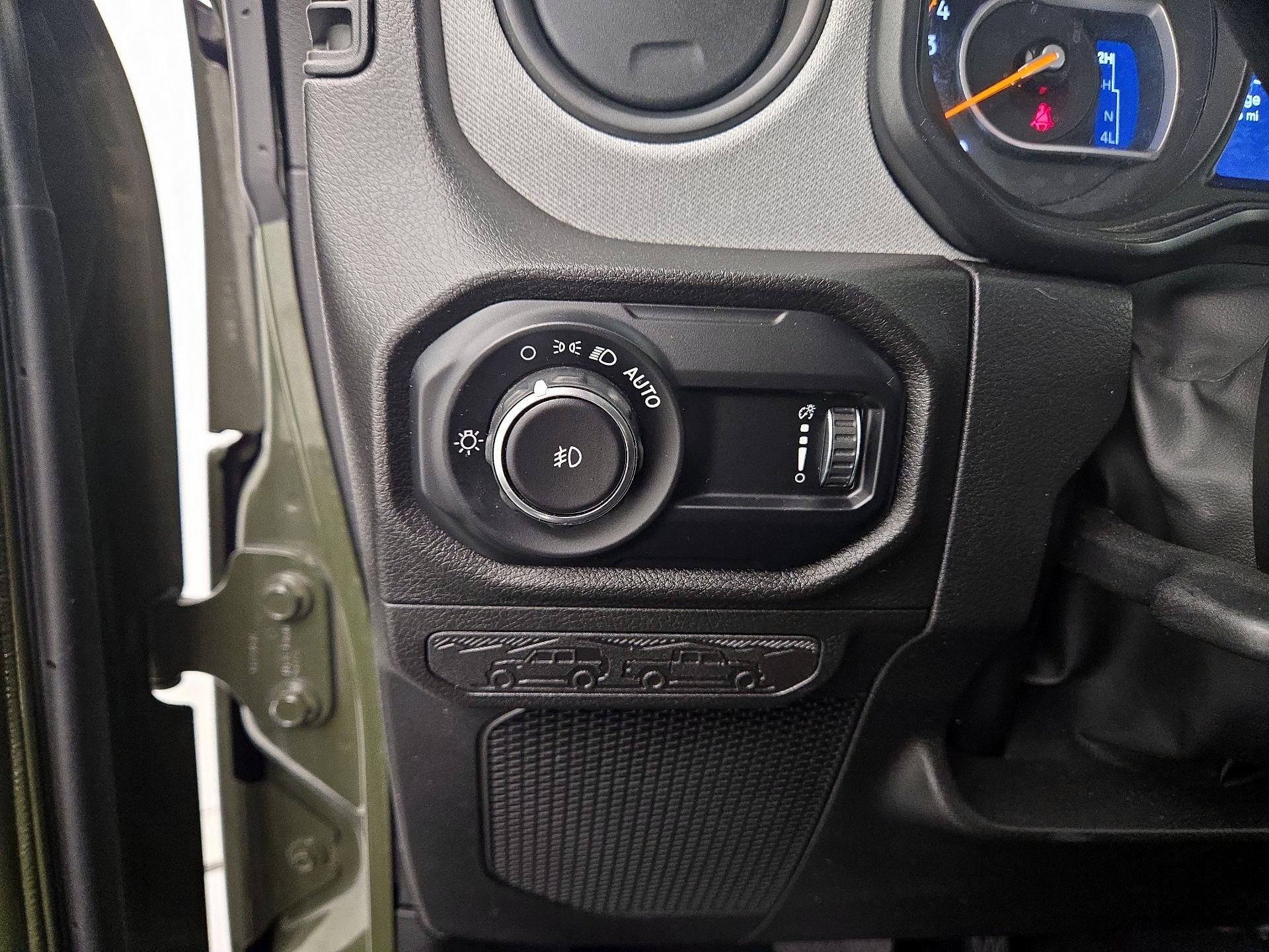 Thumbnail: 2024 Jeep Wrangler - 11