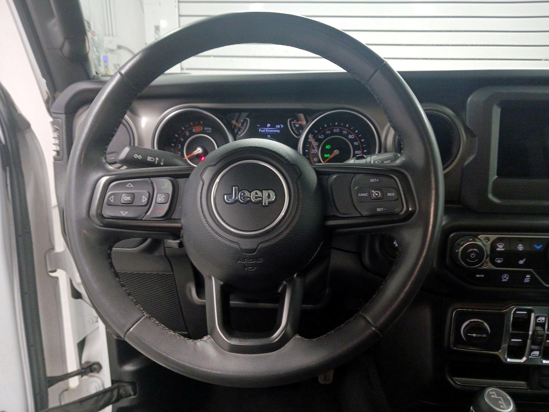 Thumbnail: 2023 Jeep Wrangler - 10