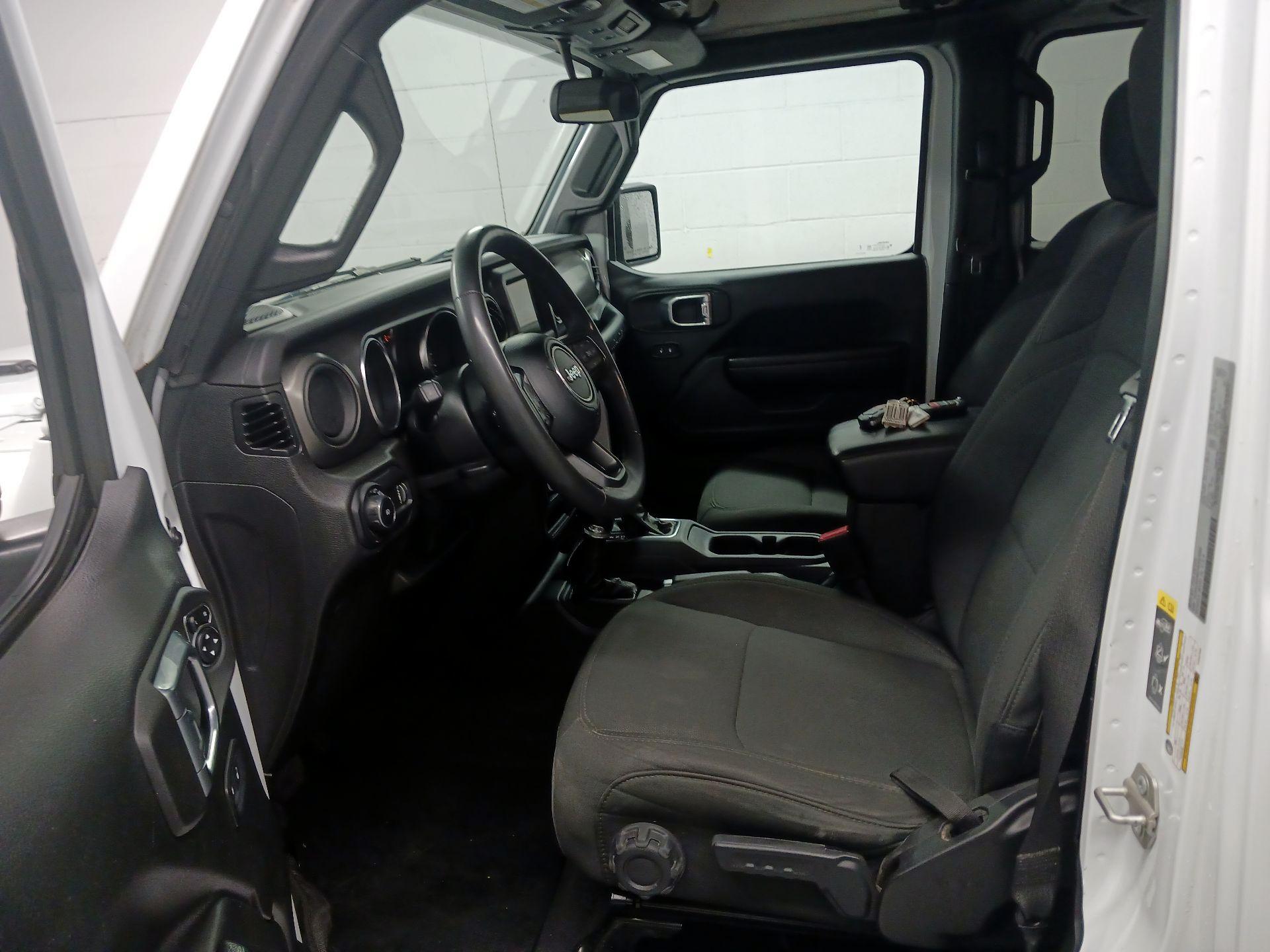Thumbnail: 2023 Jeep Wrangler - 11