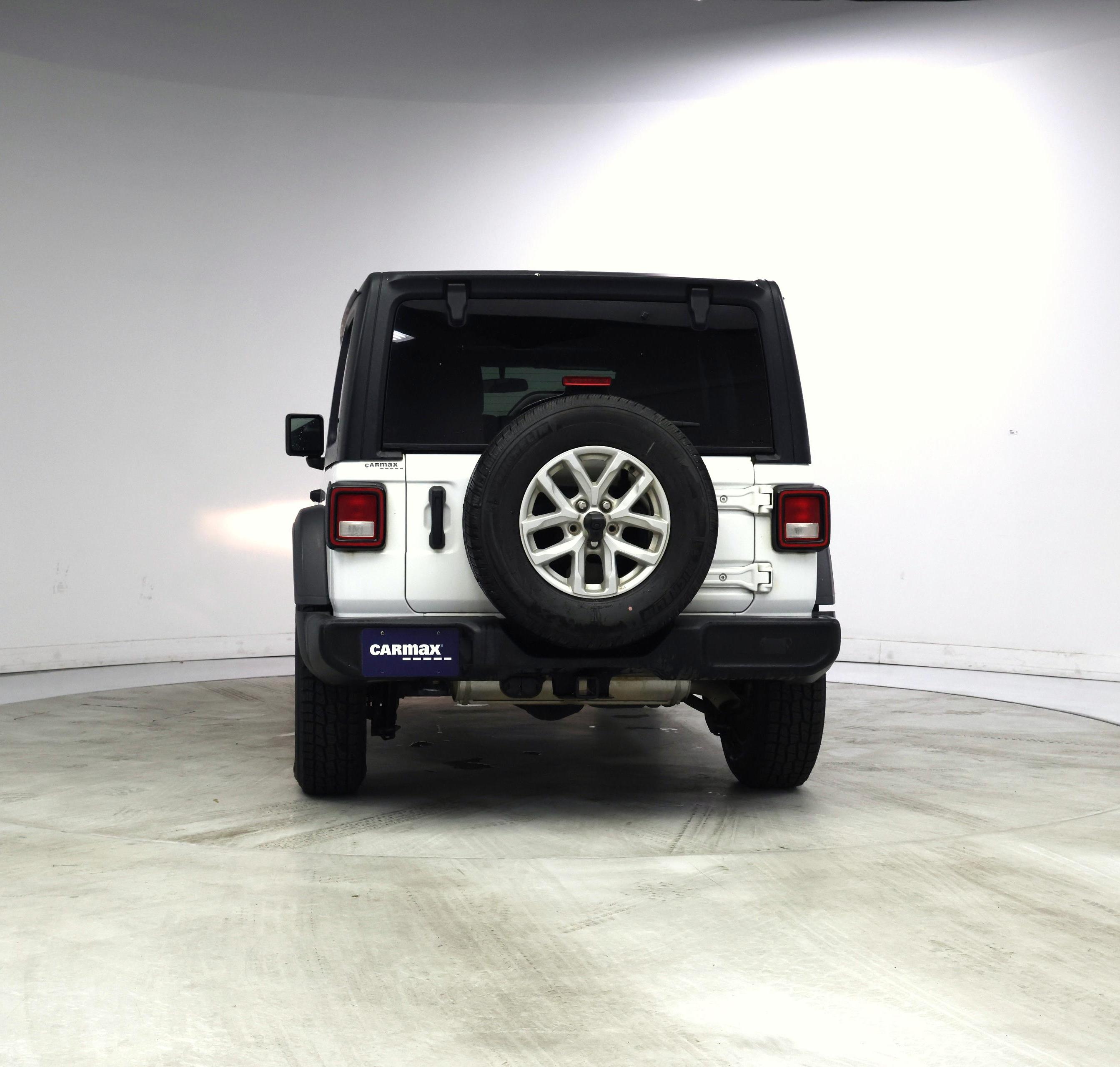 Thumbnail: 2023 Jeep Wrangler - 6