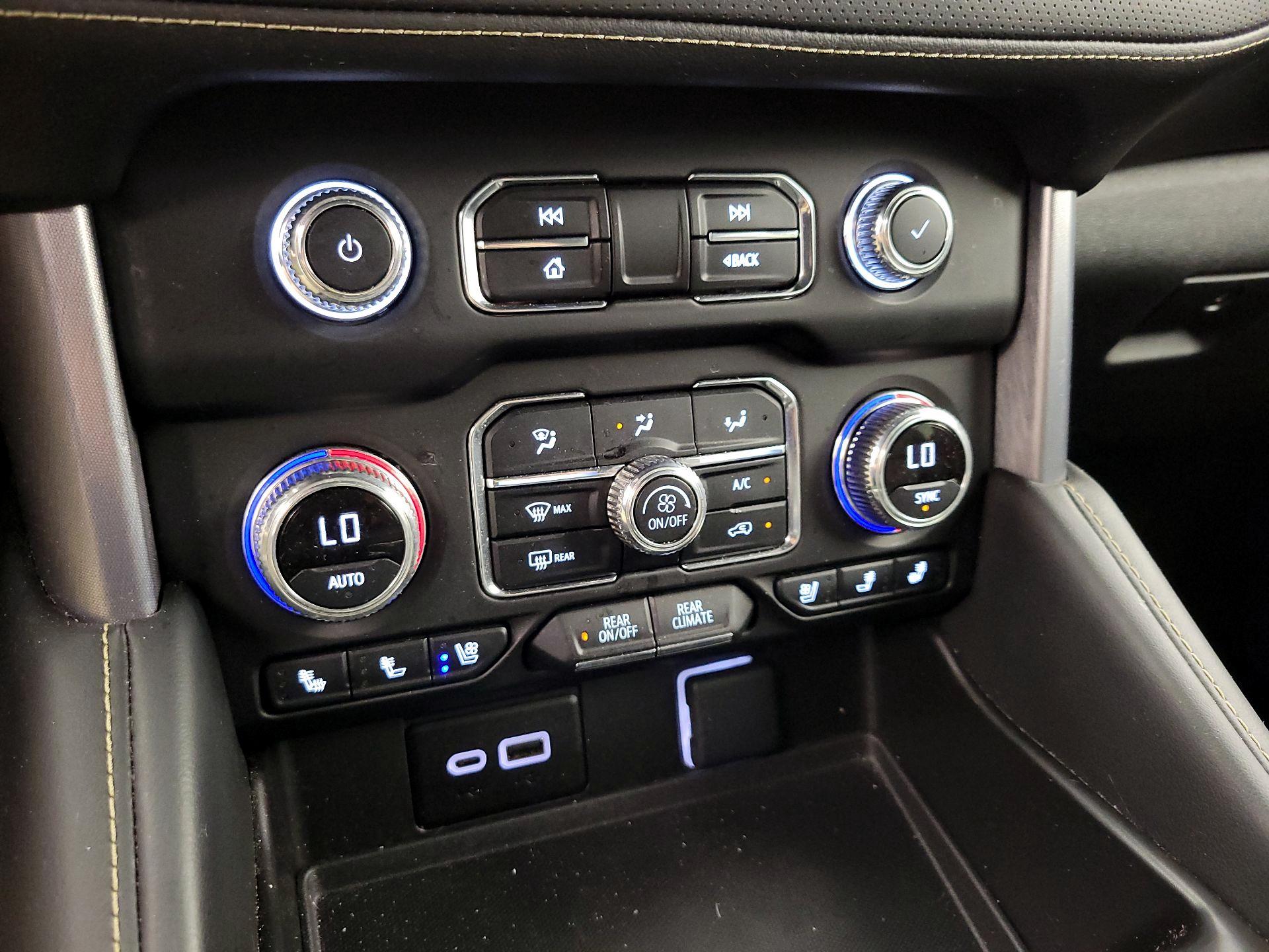 Thumbnail: 2024 GMC Yukon - 16