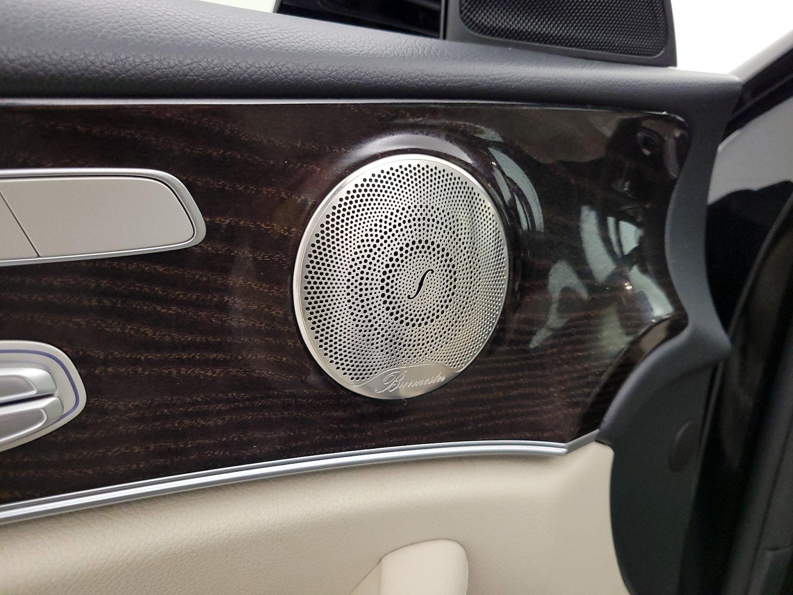 2022 Mercedes-Benz E-Class E350 - Photo 24