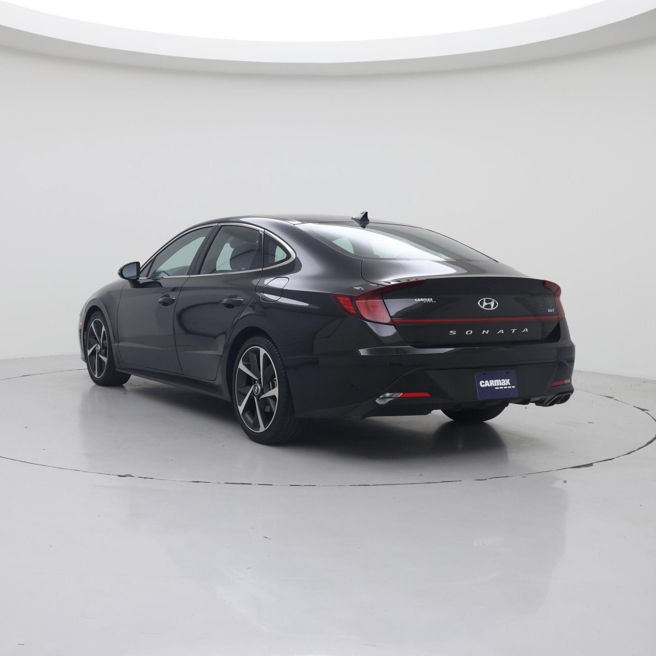 Thumbnail: 2023 Hyundai Sonata - 2
