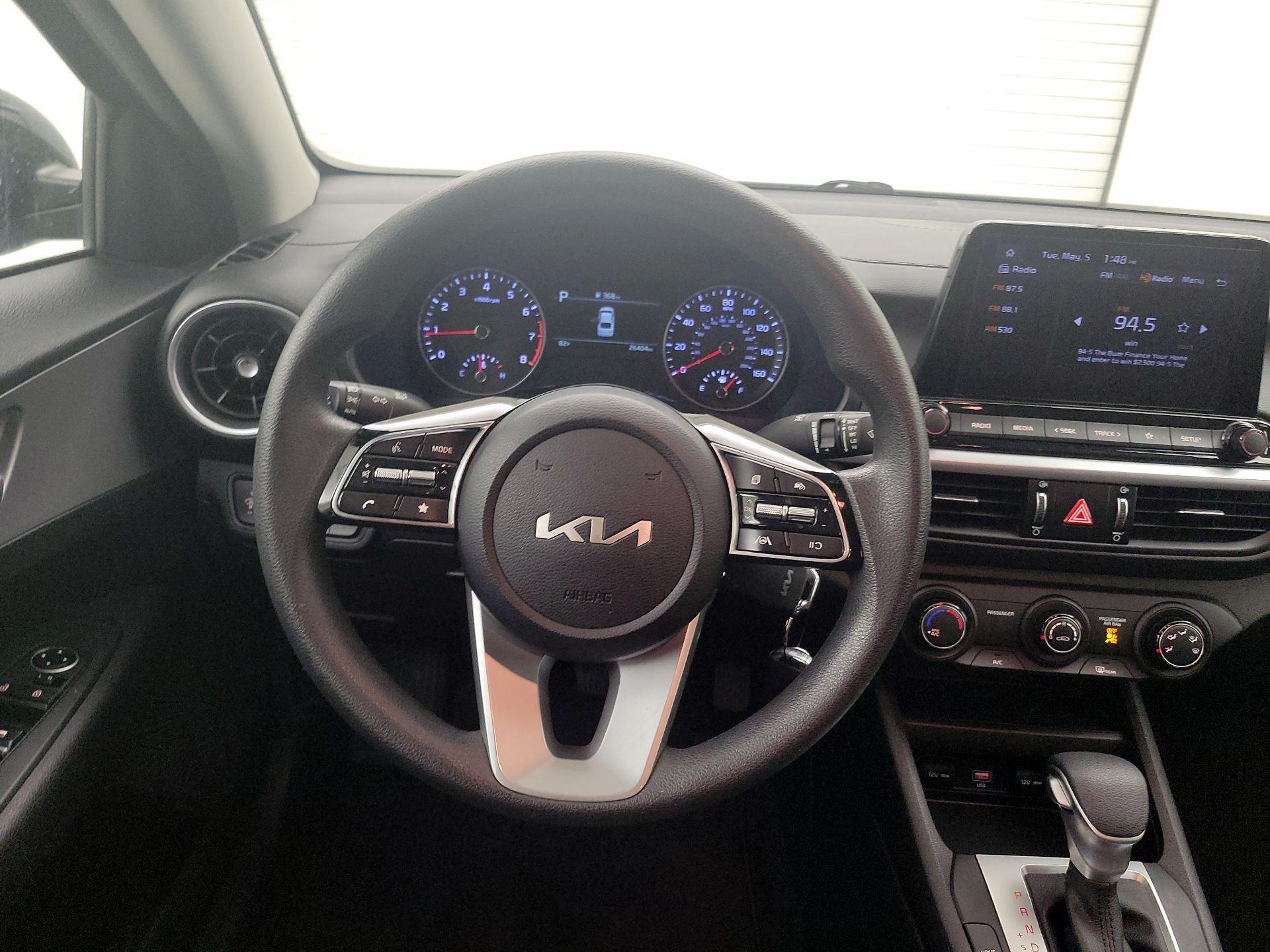 Thumbnail: 2023 Kia Forte - 10