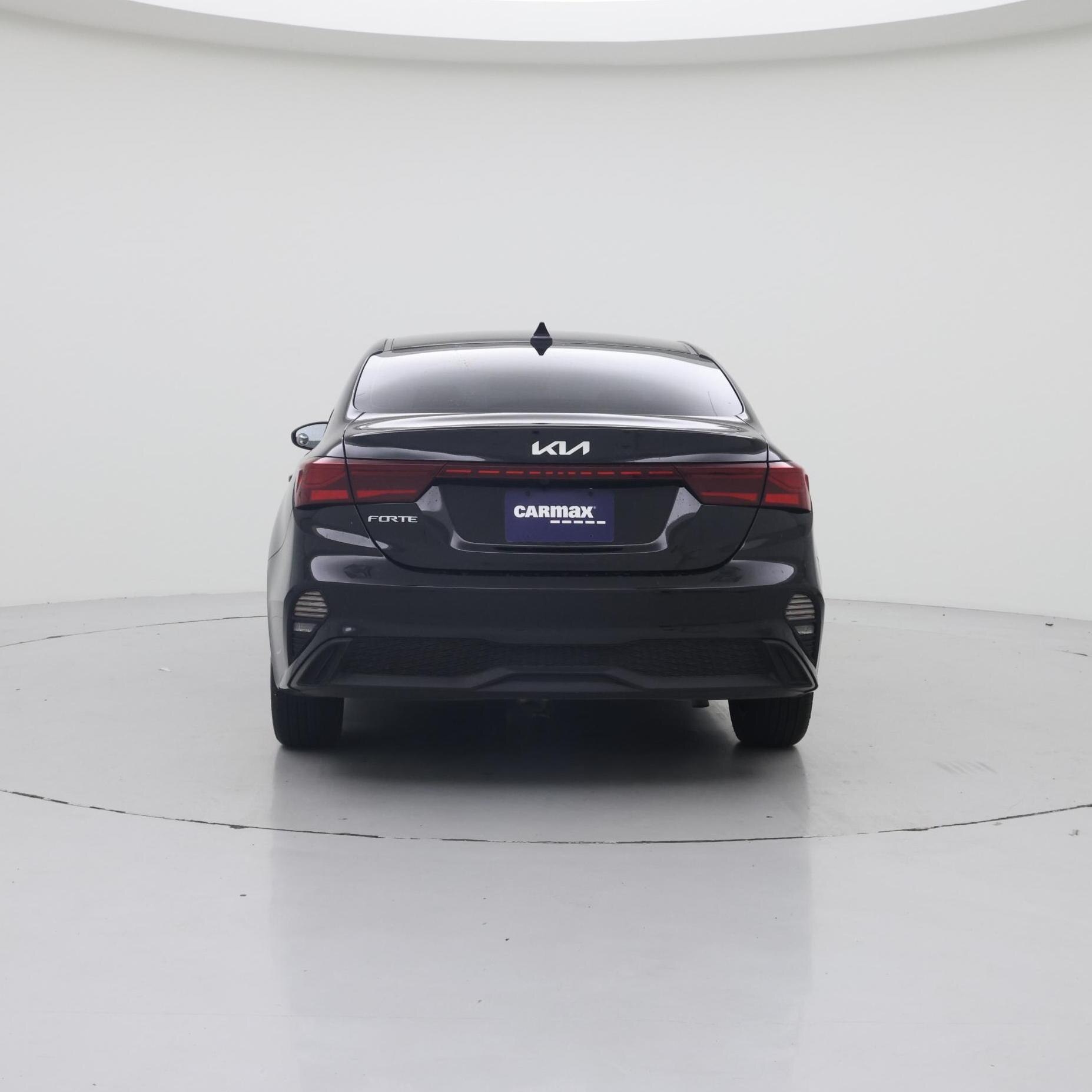 Thumbnail: 2023 Kia Forte - 6
