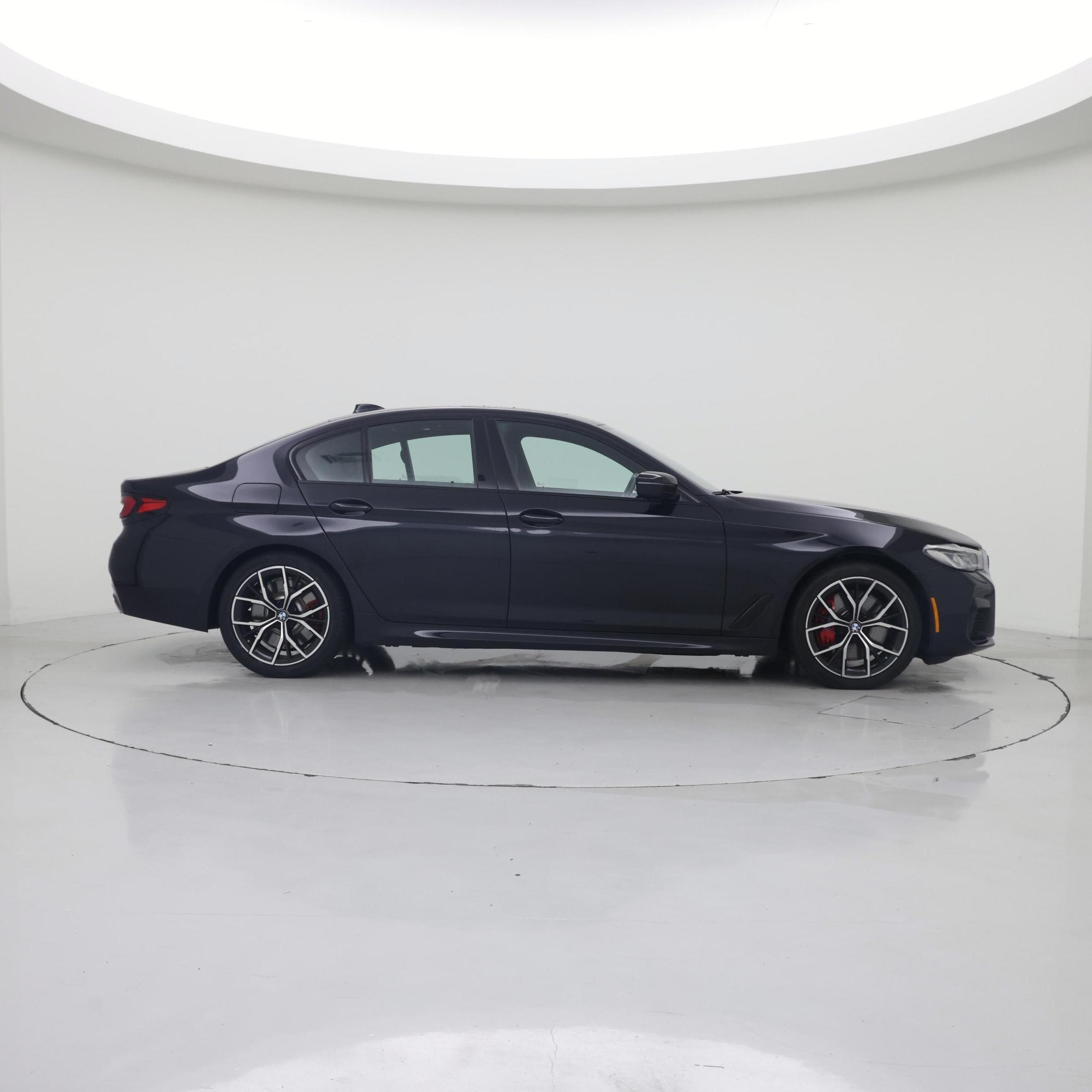 Thumbnail: 2022 BMW 5 Series - 7
