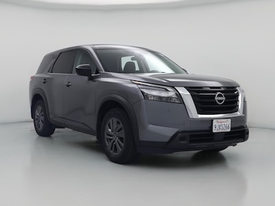2024 Nissan Pathfinder S