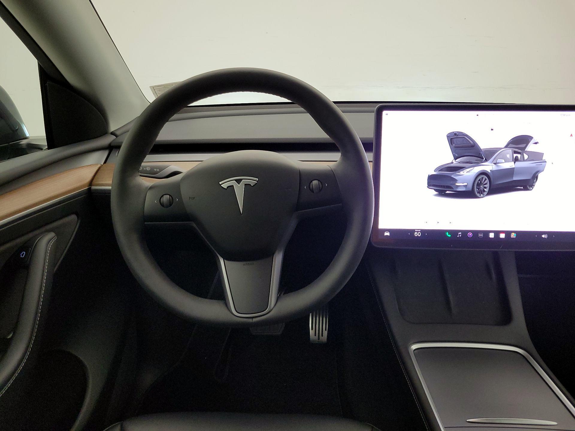 Thumbnail: 2022 Tesla Model Y - 10