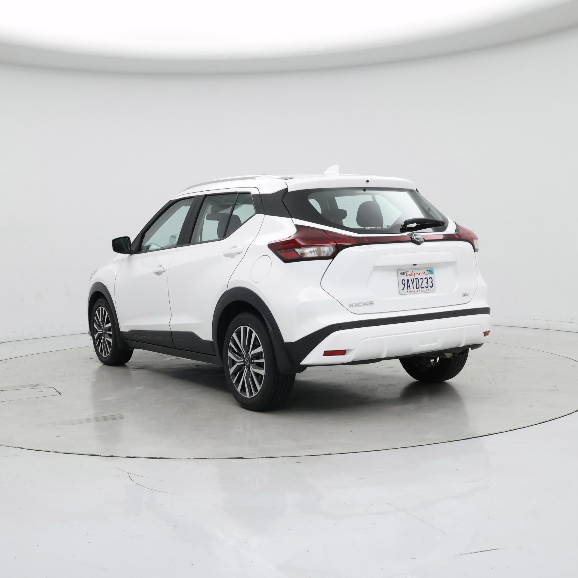 Thumbnail: 2022 Nissan Kicks - 2