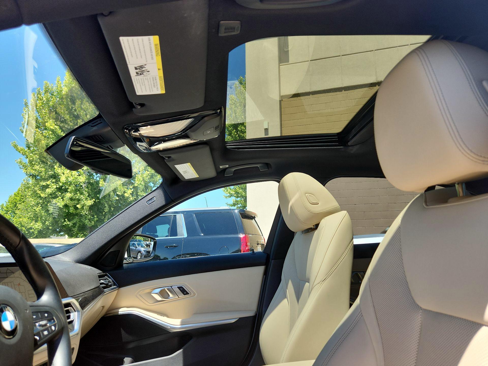 Thumbnail: 2022 BMW 3 Series - 18