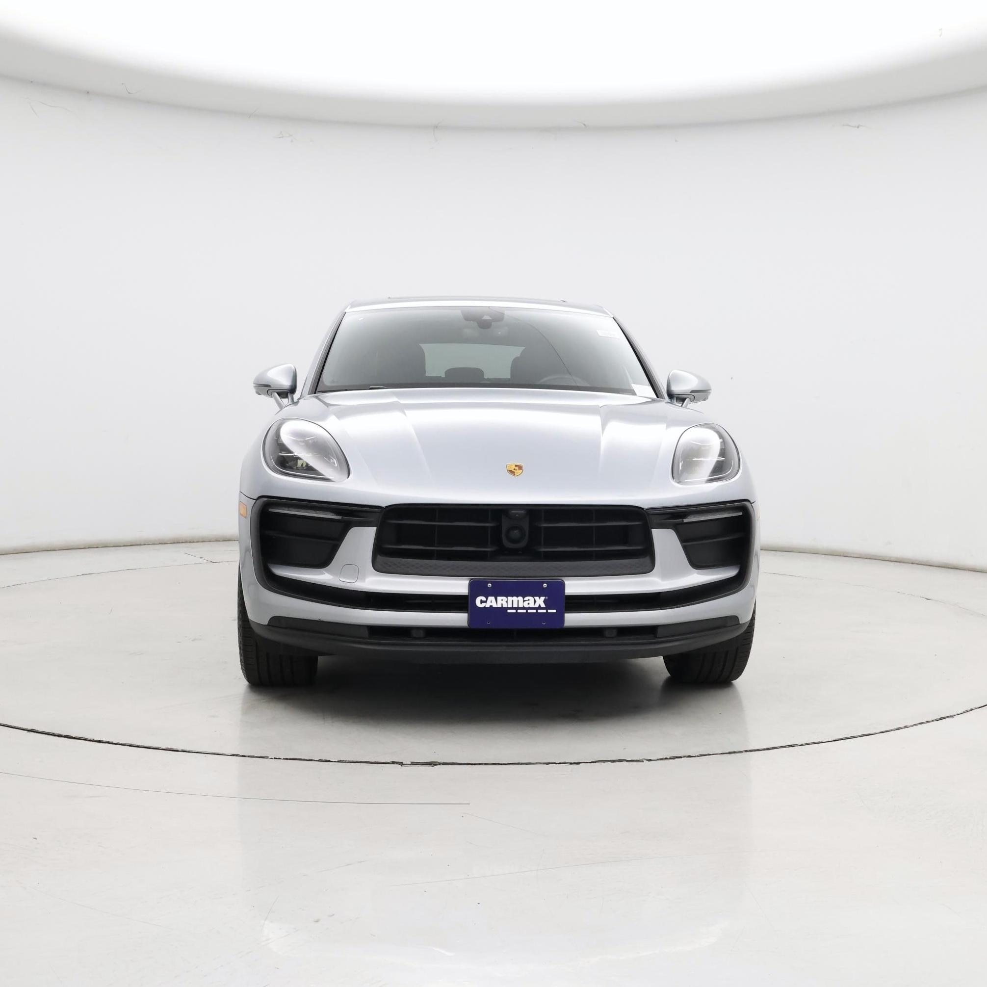 Thumbnail: 2023 Porsche Macan - 5