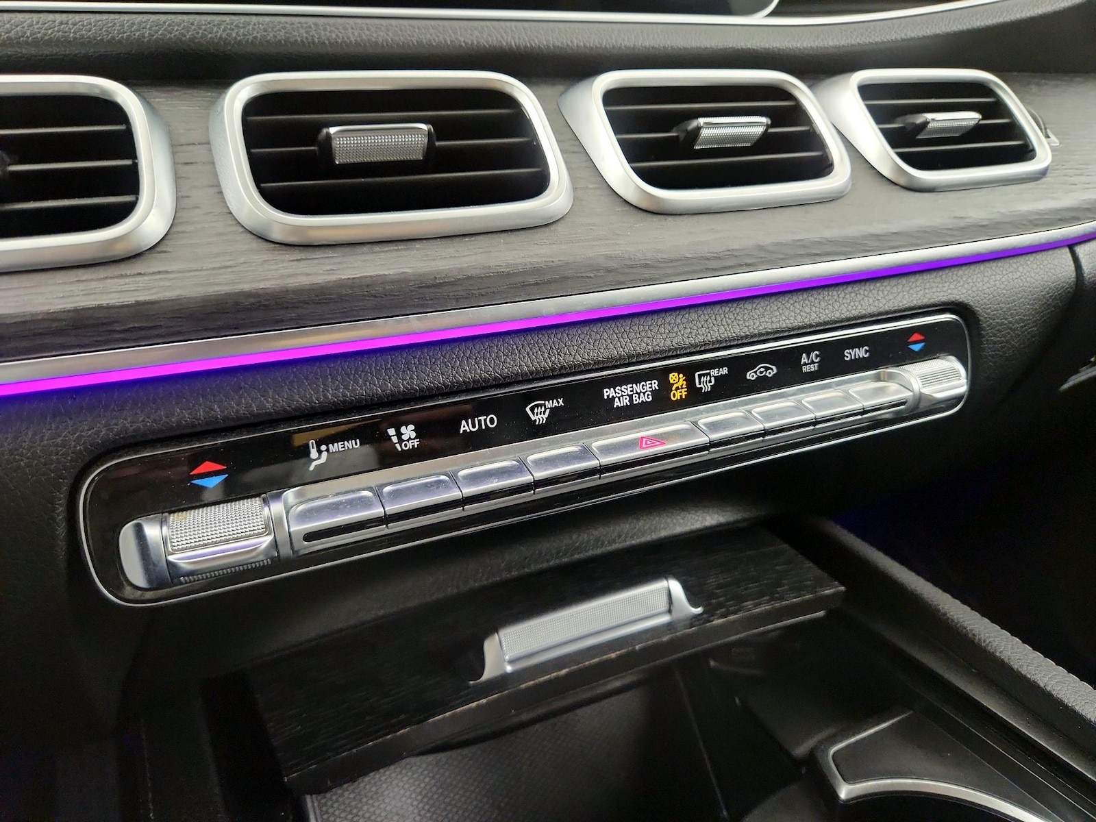 2022 Mercedes-Benz GLE GLE450 - Photo 16