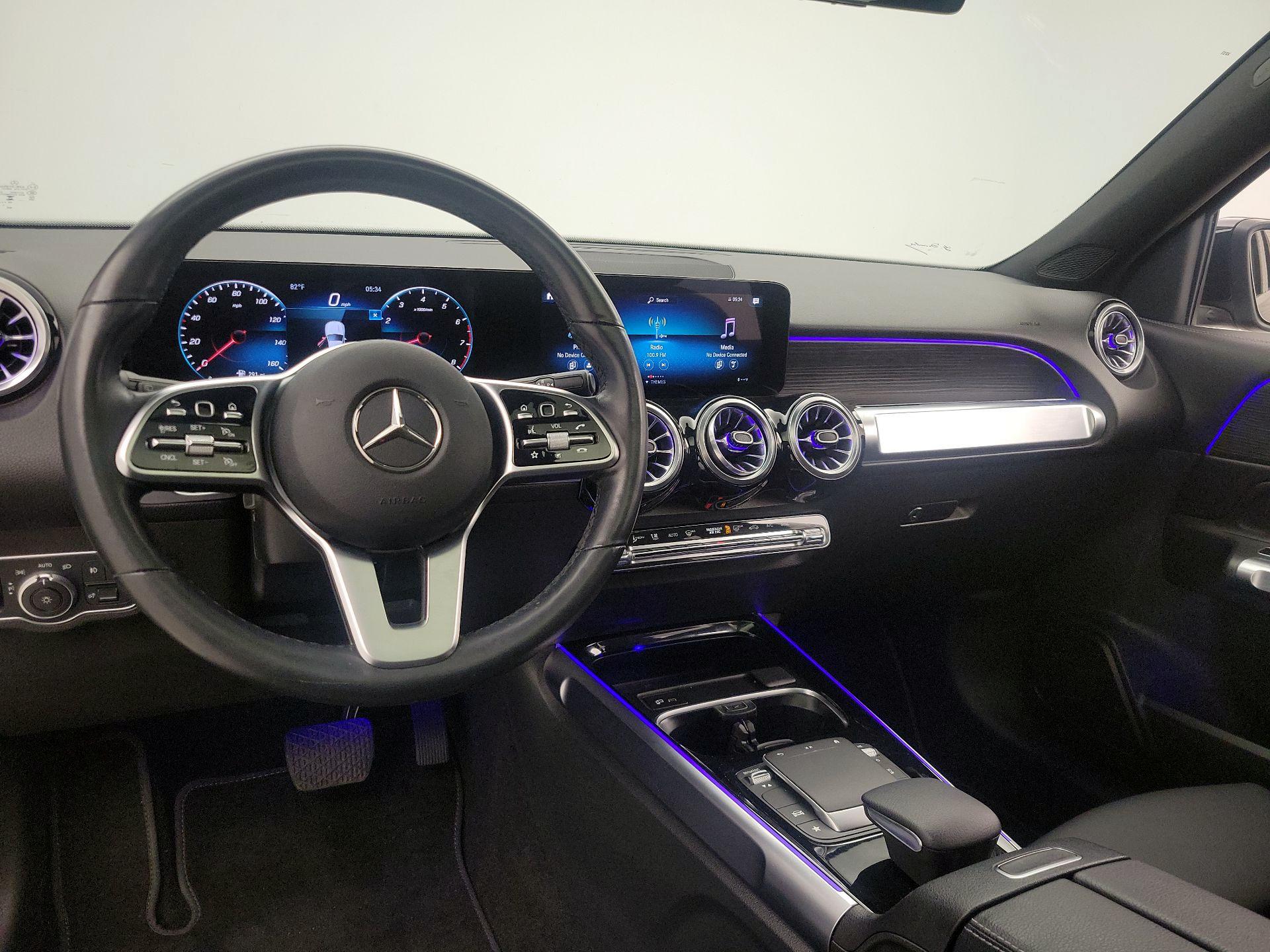 Thumbnail: 2023 Mercedes-Benz GLB - 9