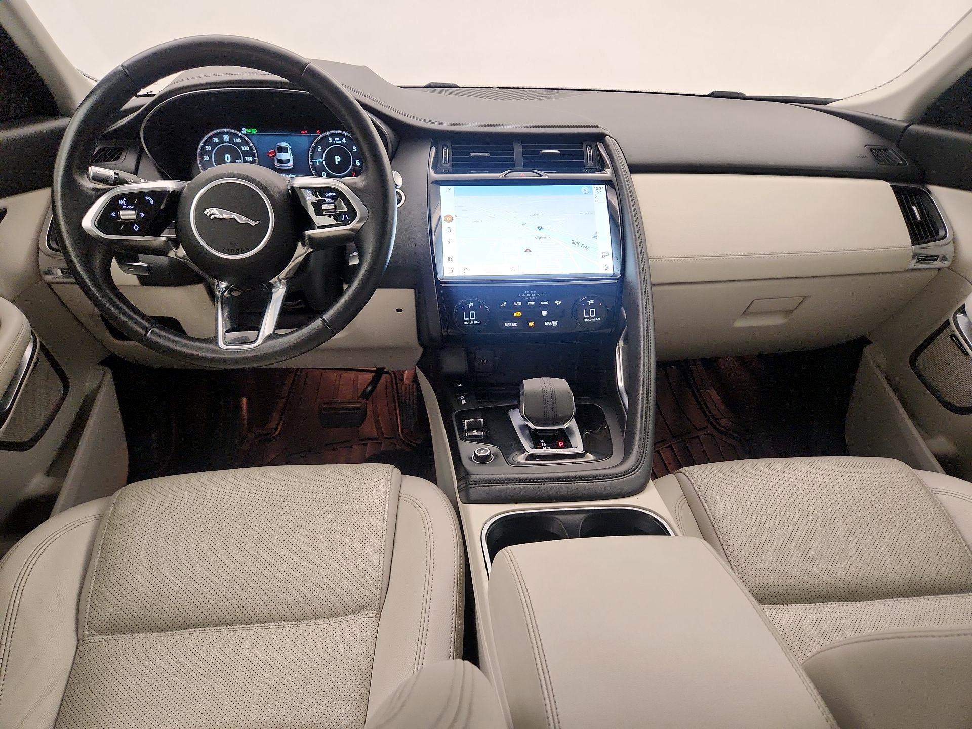 Thumbnail: 2022 Jaguar E-Pace - 9