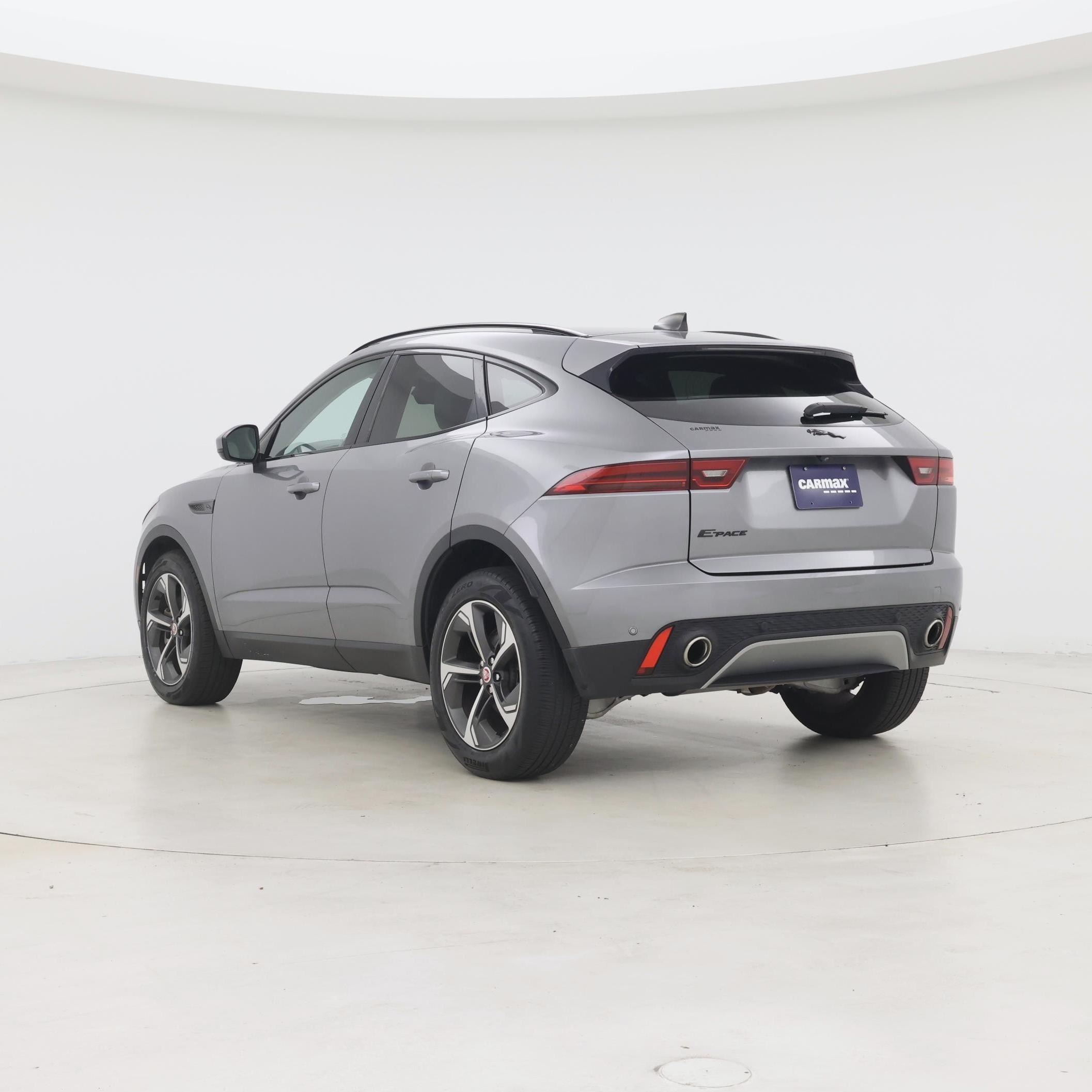 Thumbnail: 2022 Jaguar E-Pace - 2