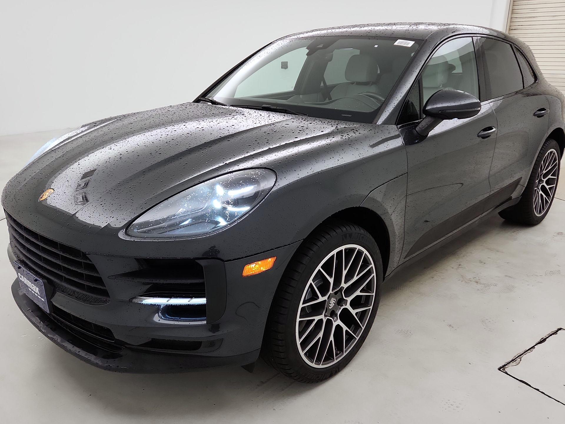 Thumbnail: 2021 Porsche Macan - 3