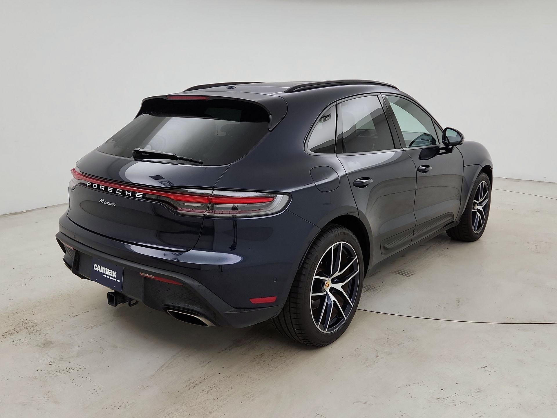 Thumbnail: 2023 Porsche Macan - 5
