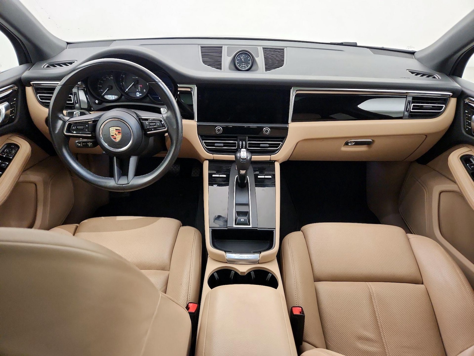 2023 Porsche Macan T - Photo 8