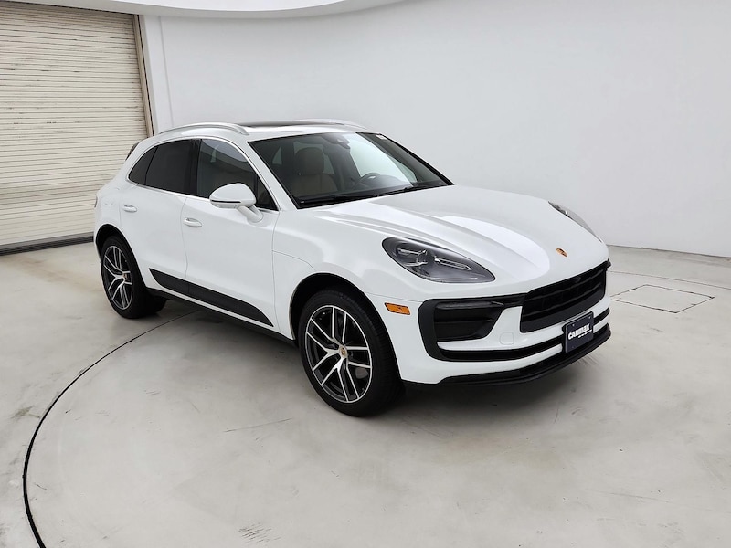 2022 Porsche Macan