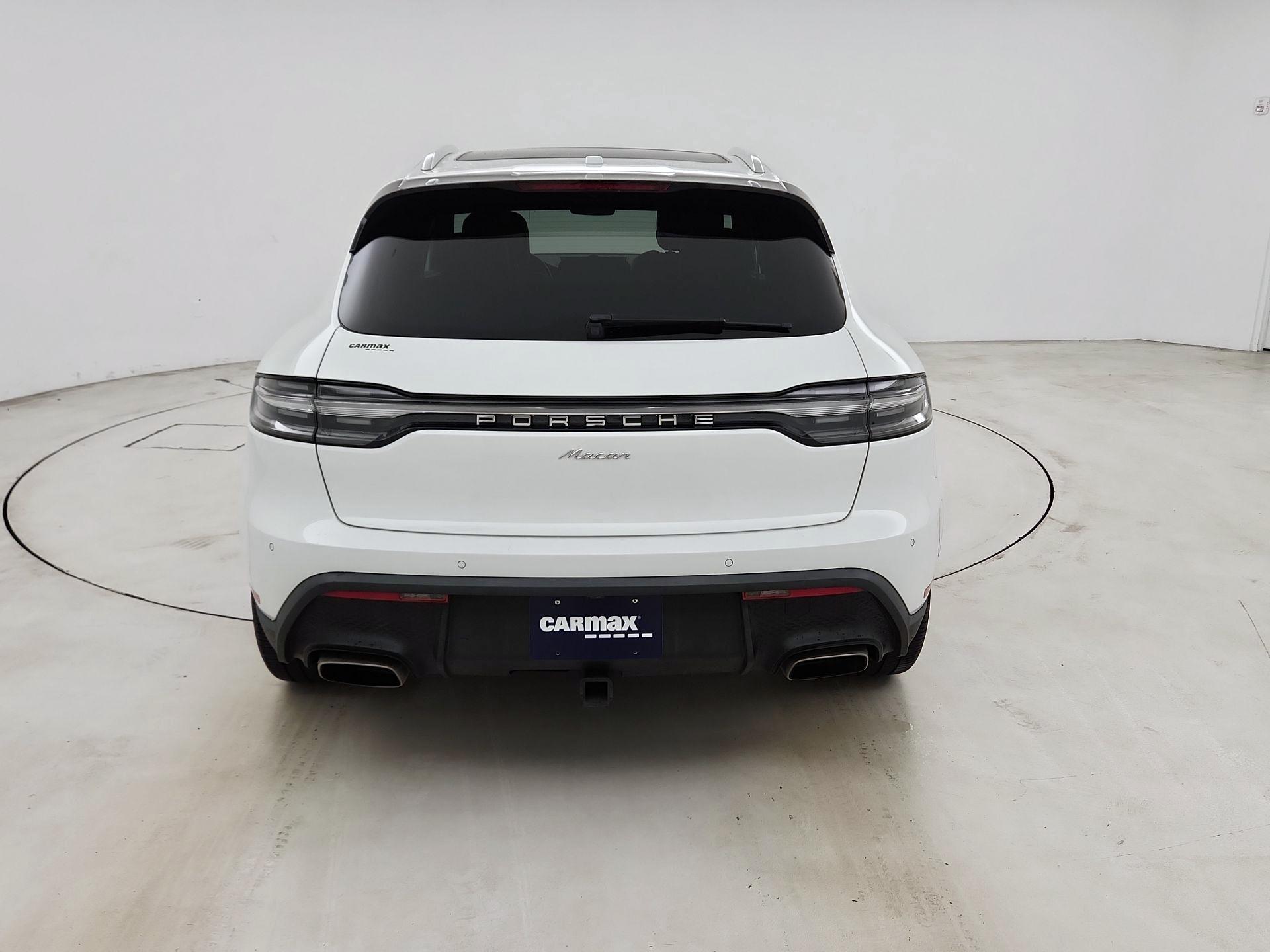 Thumbnail: 2022 Porsche Macan - 6