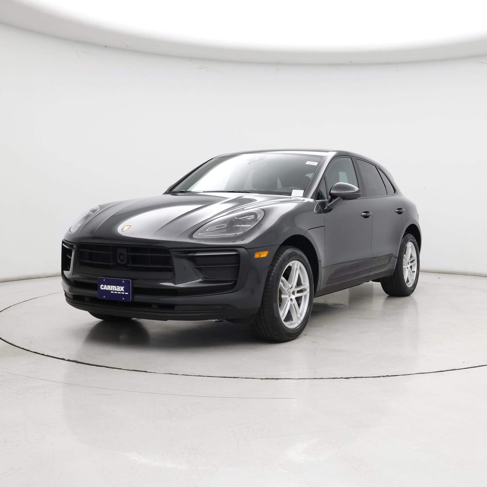 Thumbnail: 2023 Porsche Macan - 4