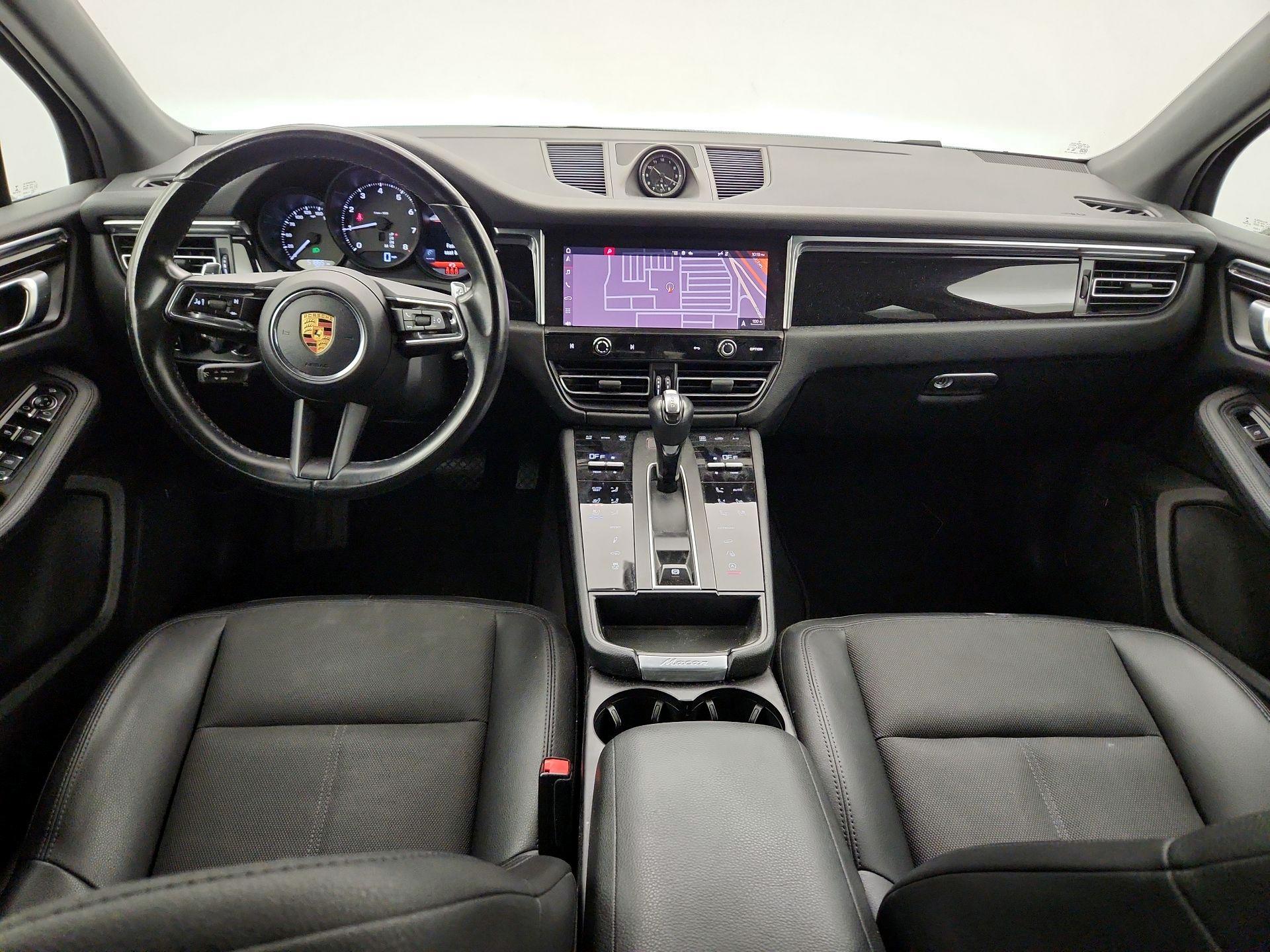 Thumbnail: 2022 Porsche Macan - 9