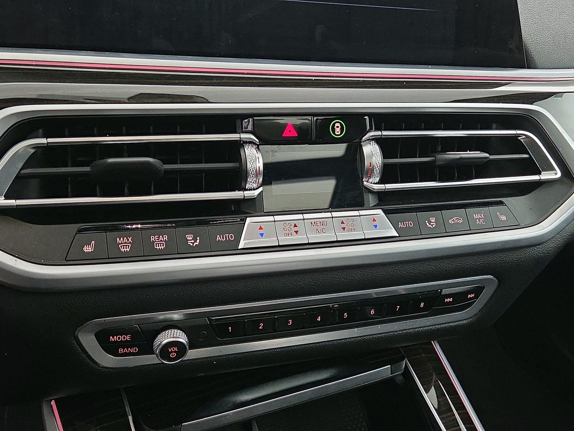 Thumbnail: 2021 BMW X5 - 17