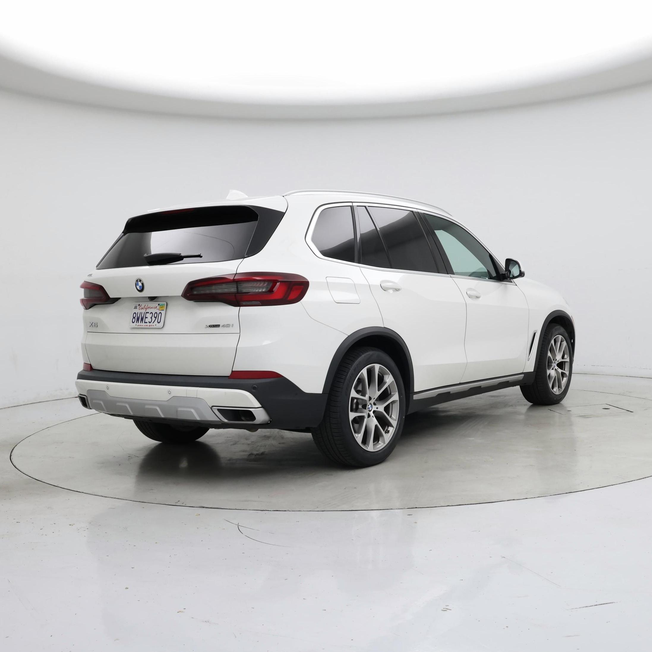 Thumbnail: 2021 BMW X5 - 8