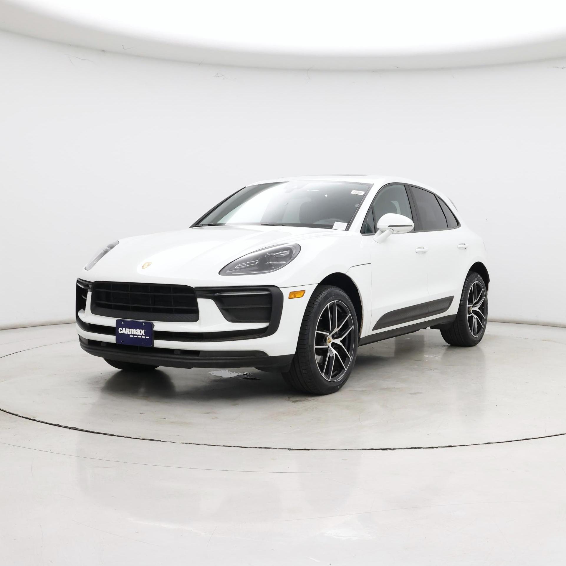 Thumbnail: 2022 Porsche Macan - 4
