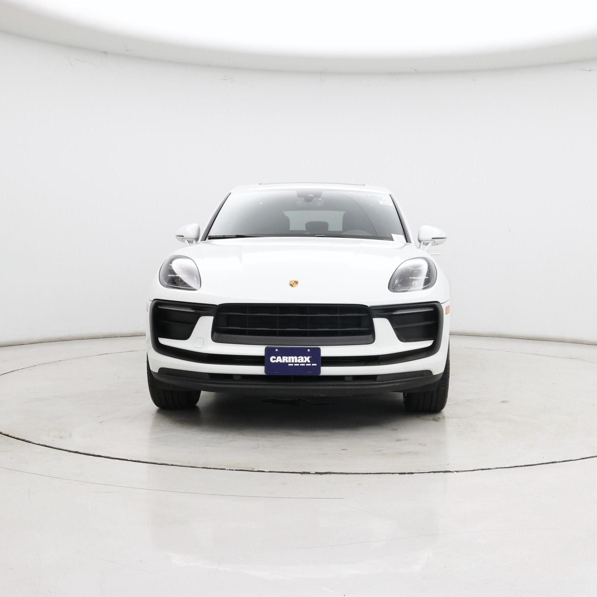 Thumbnail: 2022 Porsche Macan - 5
