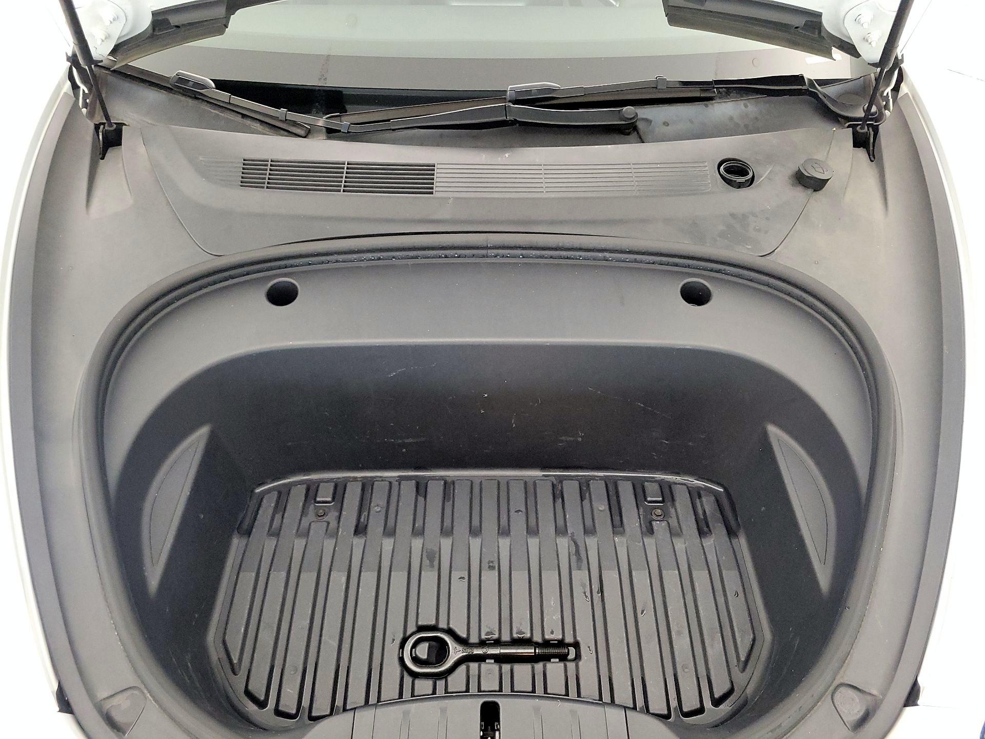 Thumbnail: 2023 Tesla Model 3 - 20