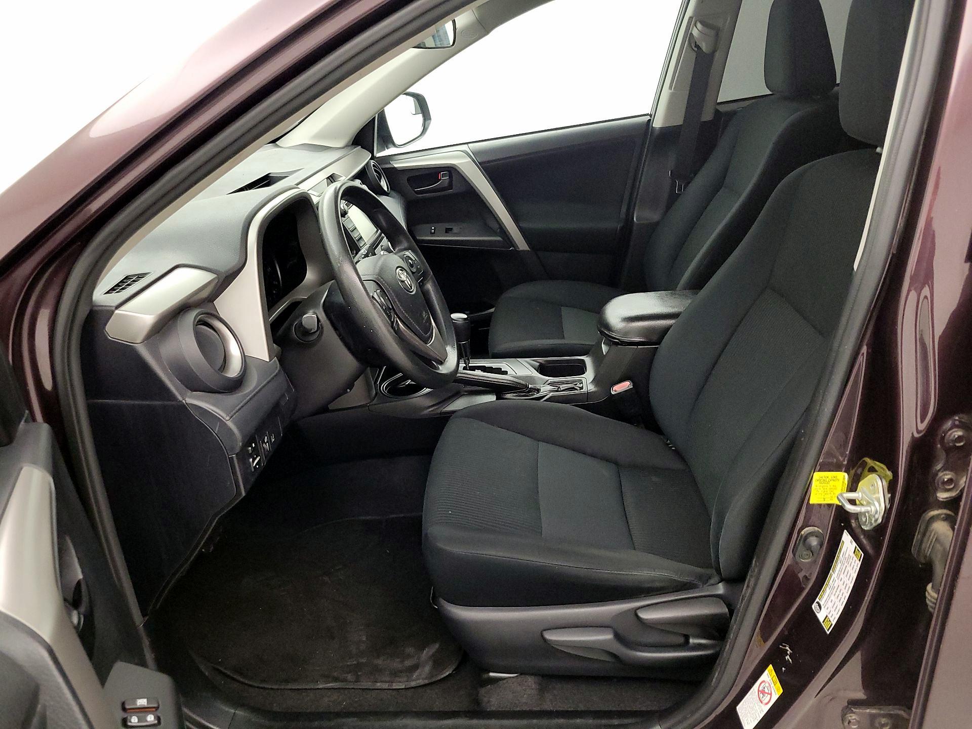 Thumbnail: 2017 Toyota RAV4 - 11