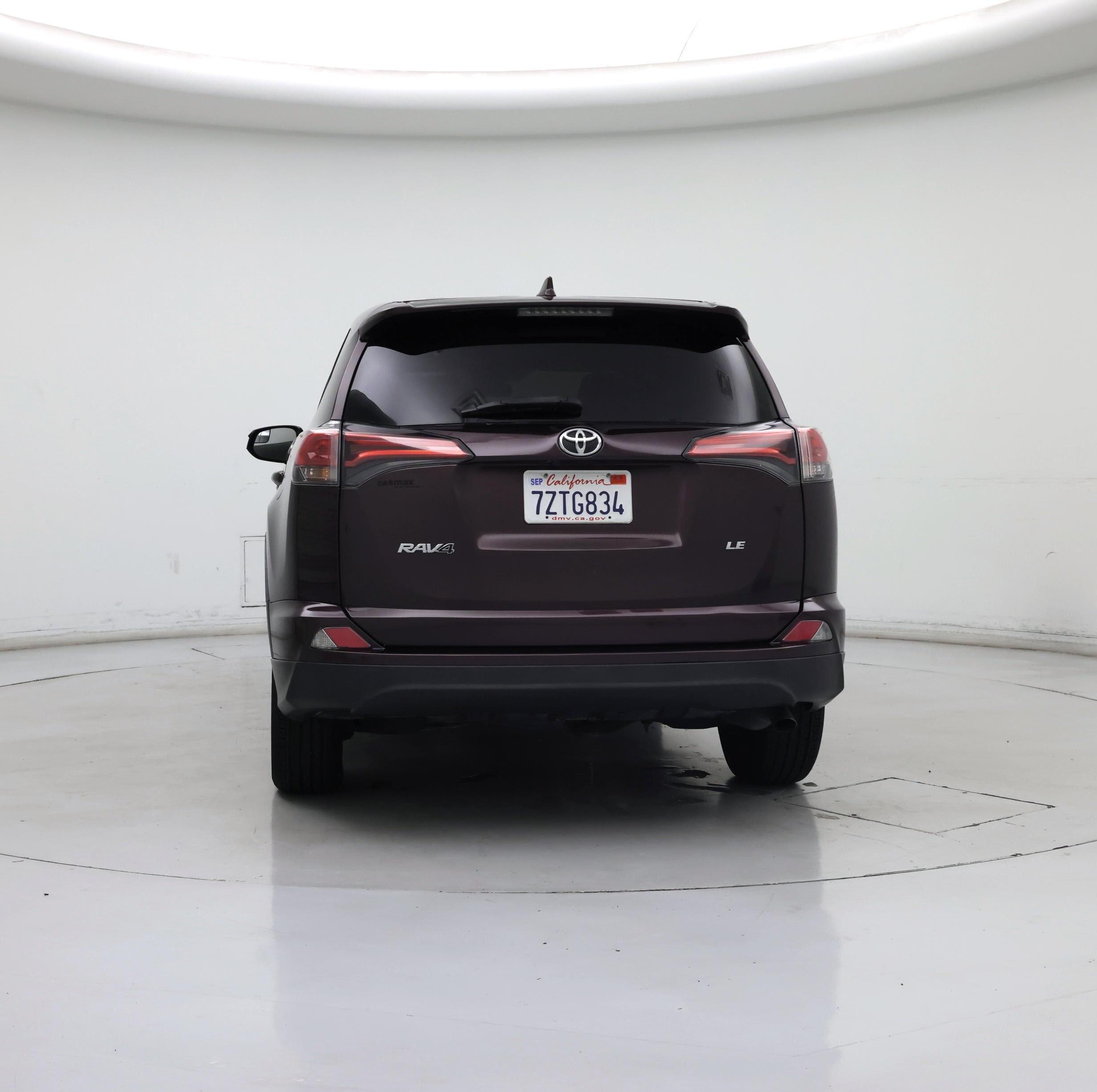 Thumbnail: 2017 Toyota RAV4 - 6