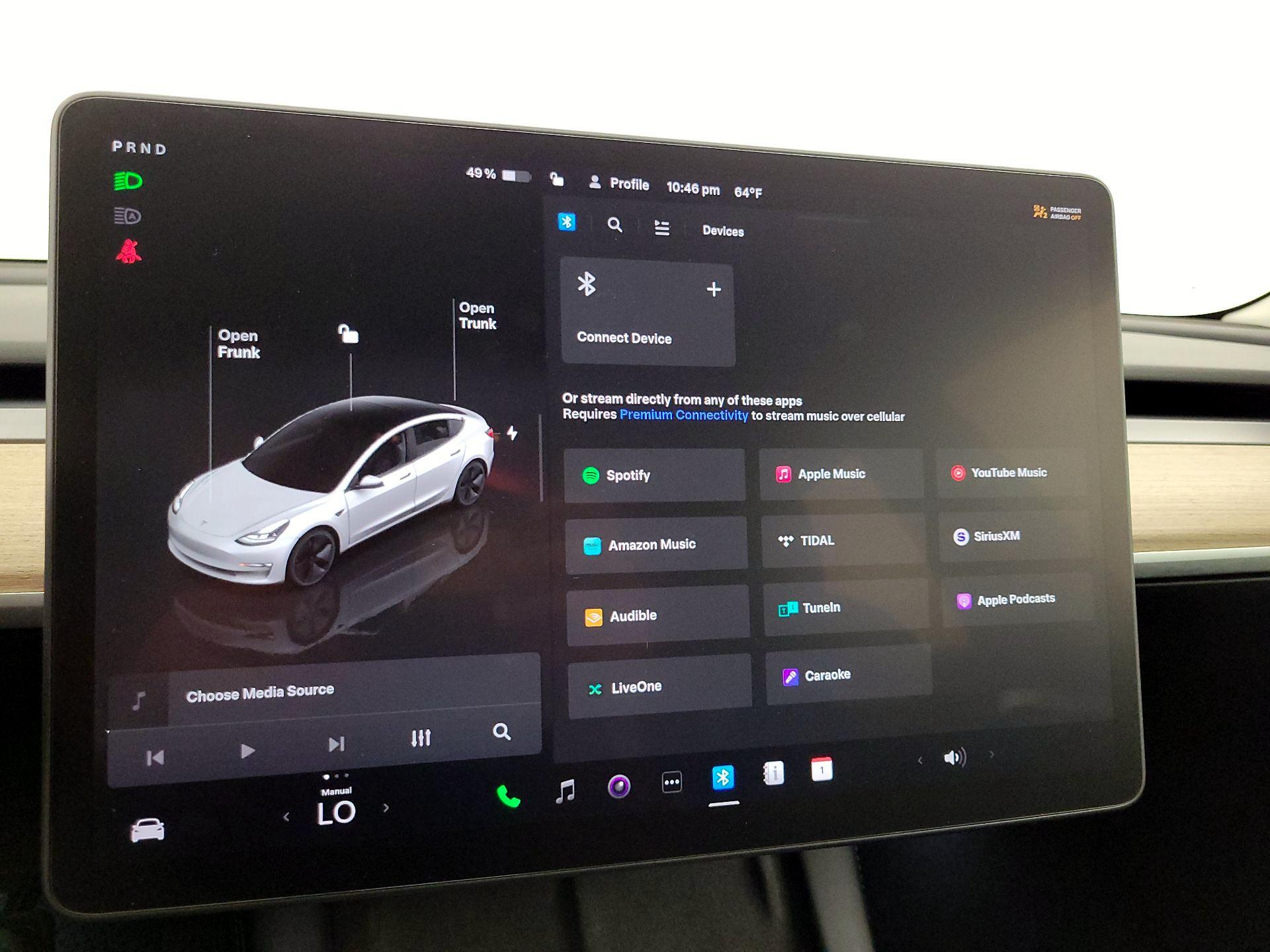 Thumbnail: 2022 Tesla Model 3 - 15